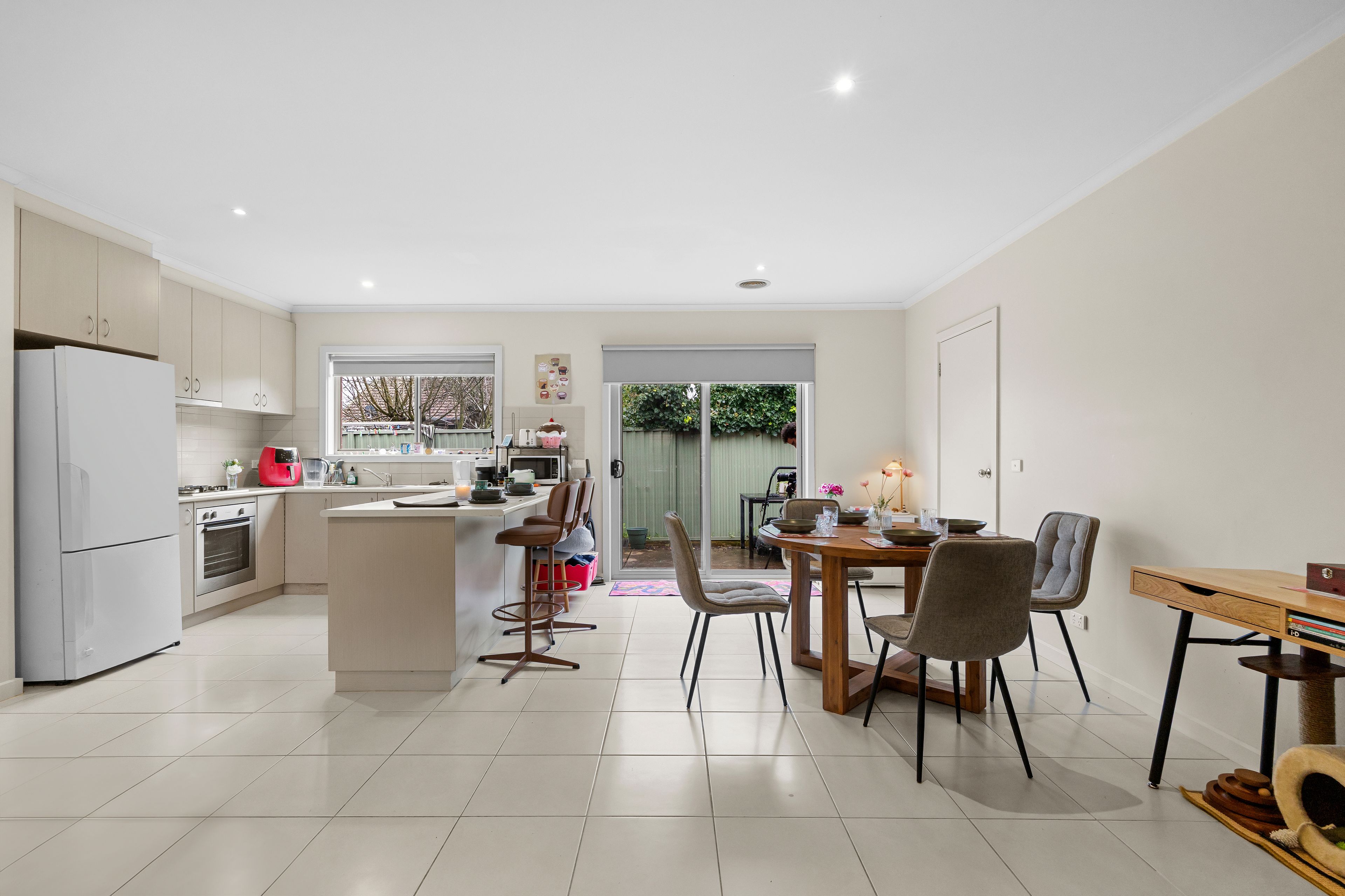 2/14 Rattray Court — photo 7 of 23