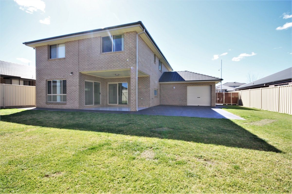 4 Central Avenue, Oran Park, NSW 2570