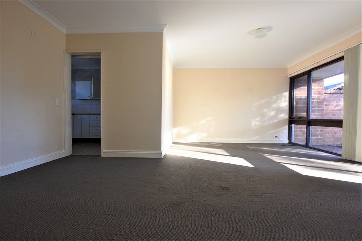 23/15-19 Fourth Avenue, Macquarie Fields, NSW 2564