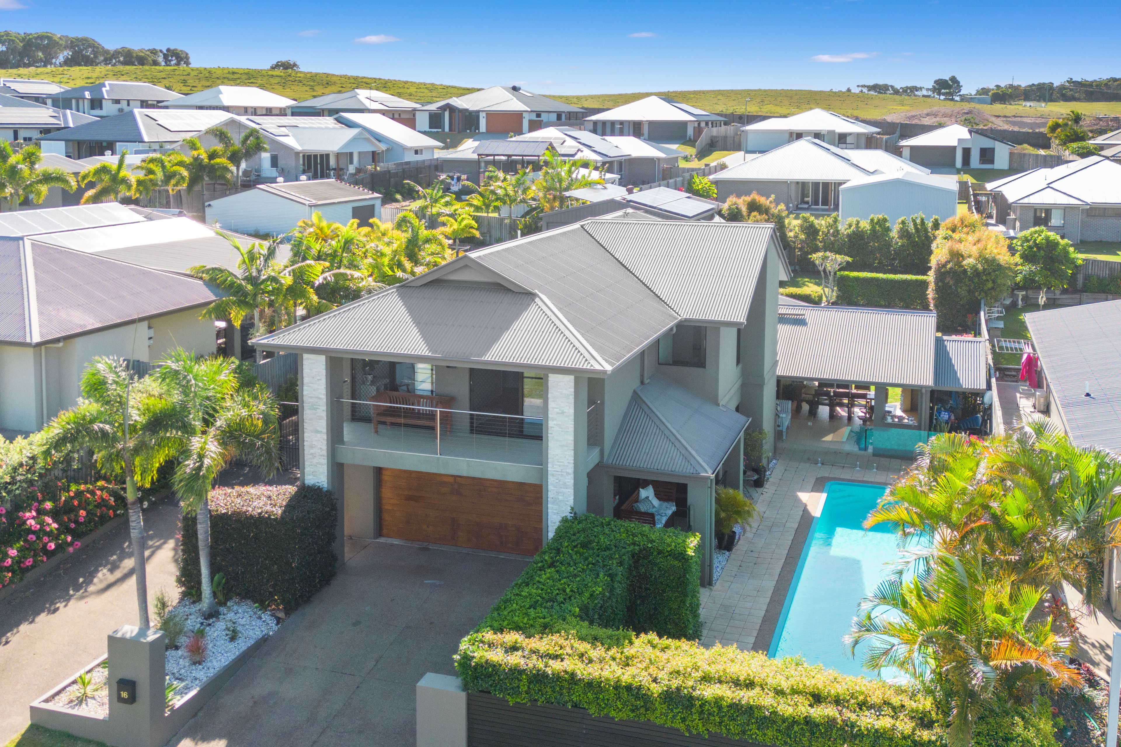 16 Seacrest Drive, Wondunna, QLD 4655