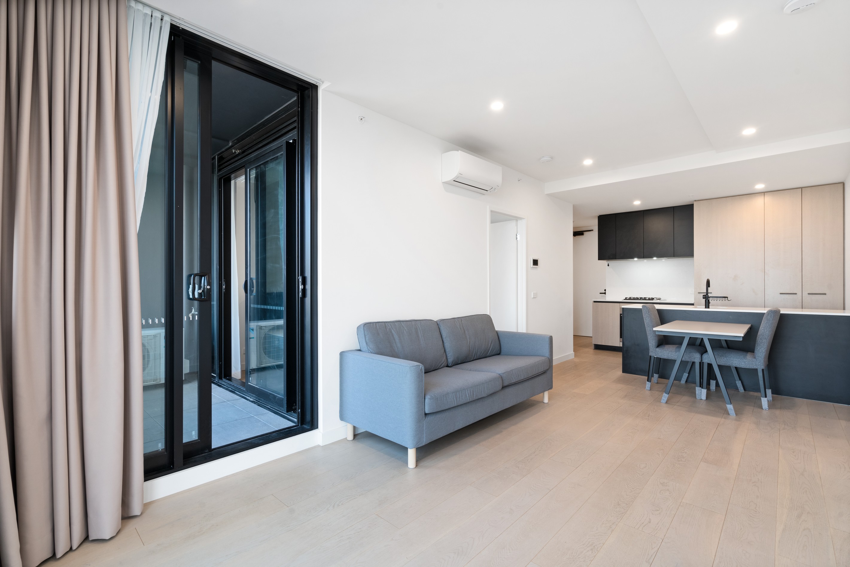 1305/39 Park Street, South Melbourne, VIC 3205