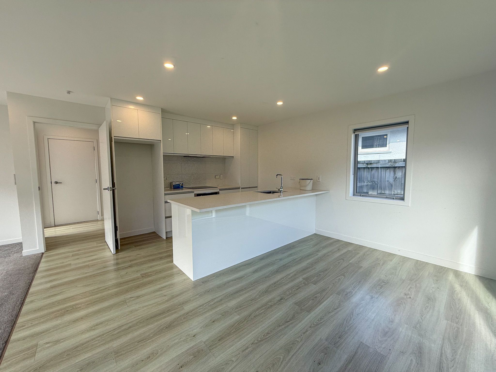 11b Holland Avenue, Point England, Auckland City