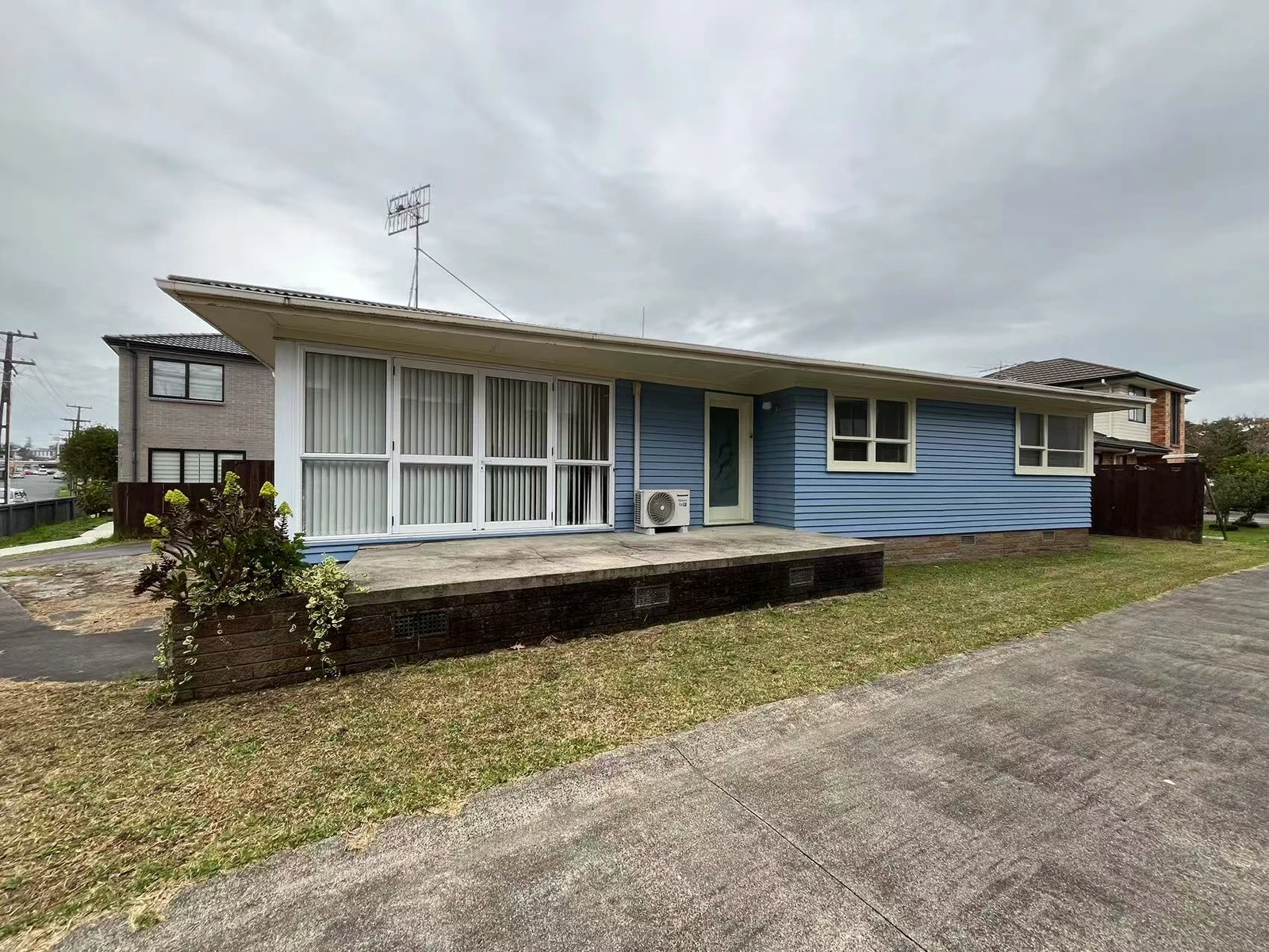 30 Tiraumea Drive, Pakuranga, Manukau City