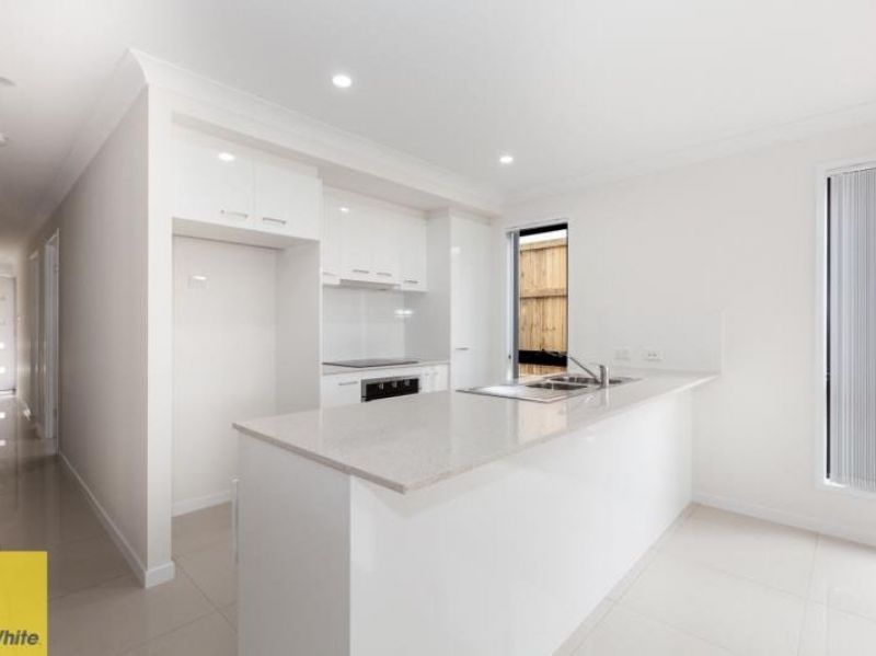5A Arburry Cresent, Brassall, QLD 4305