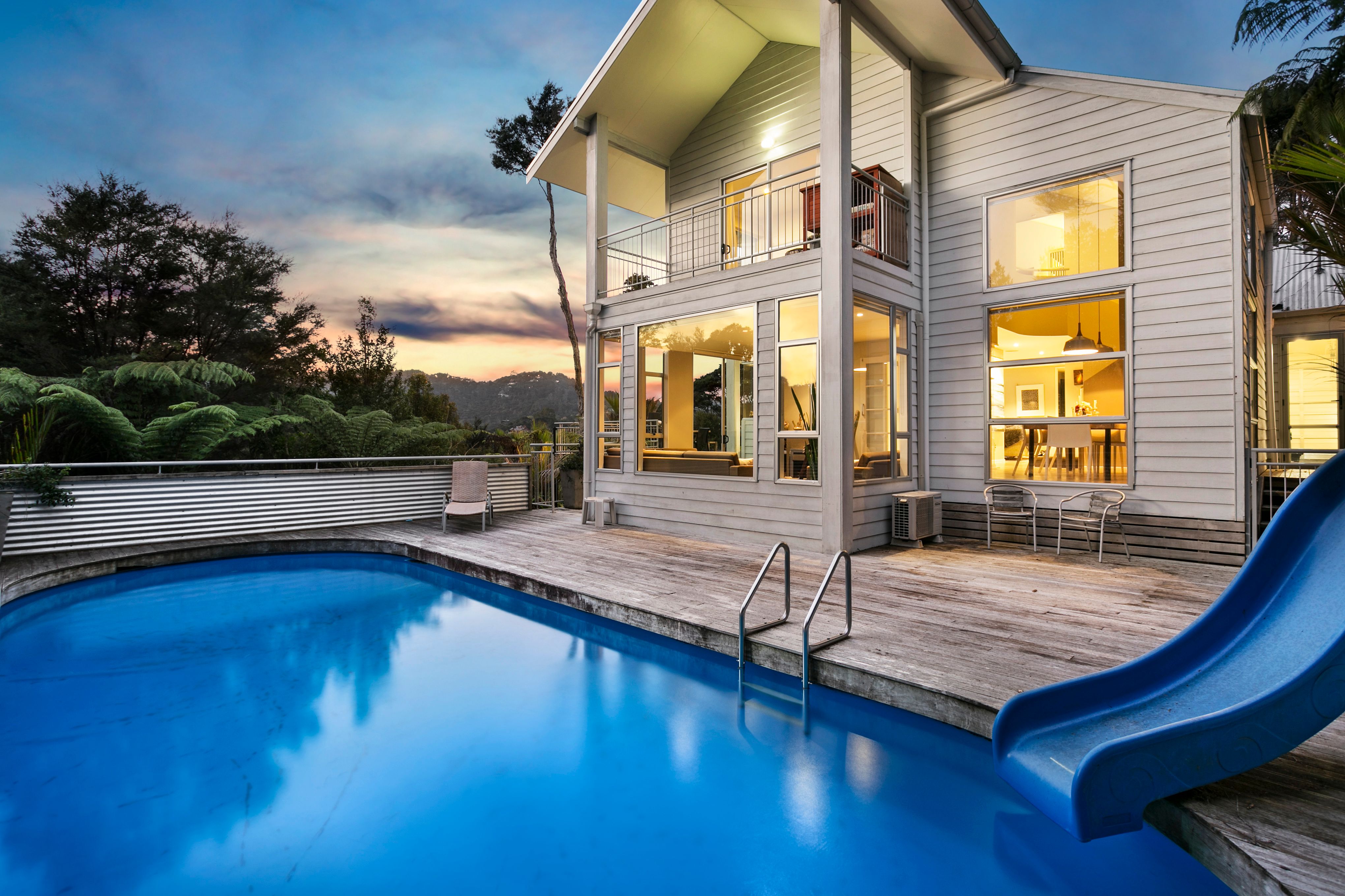 4 Helios Place, Titirangi, Waitakere City