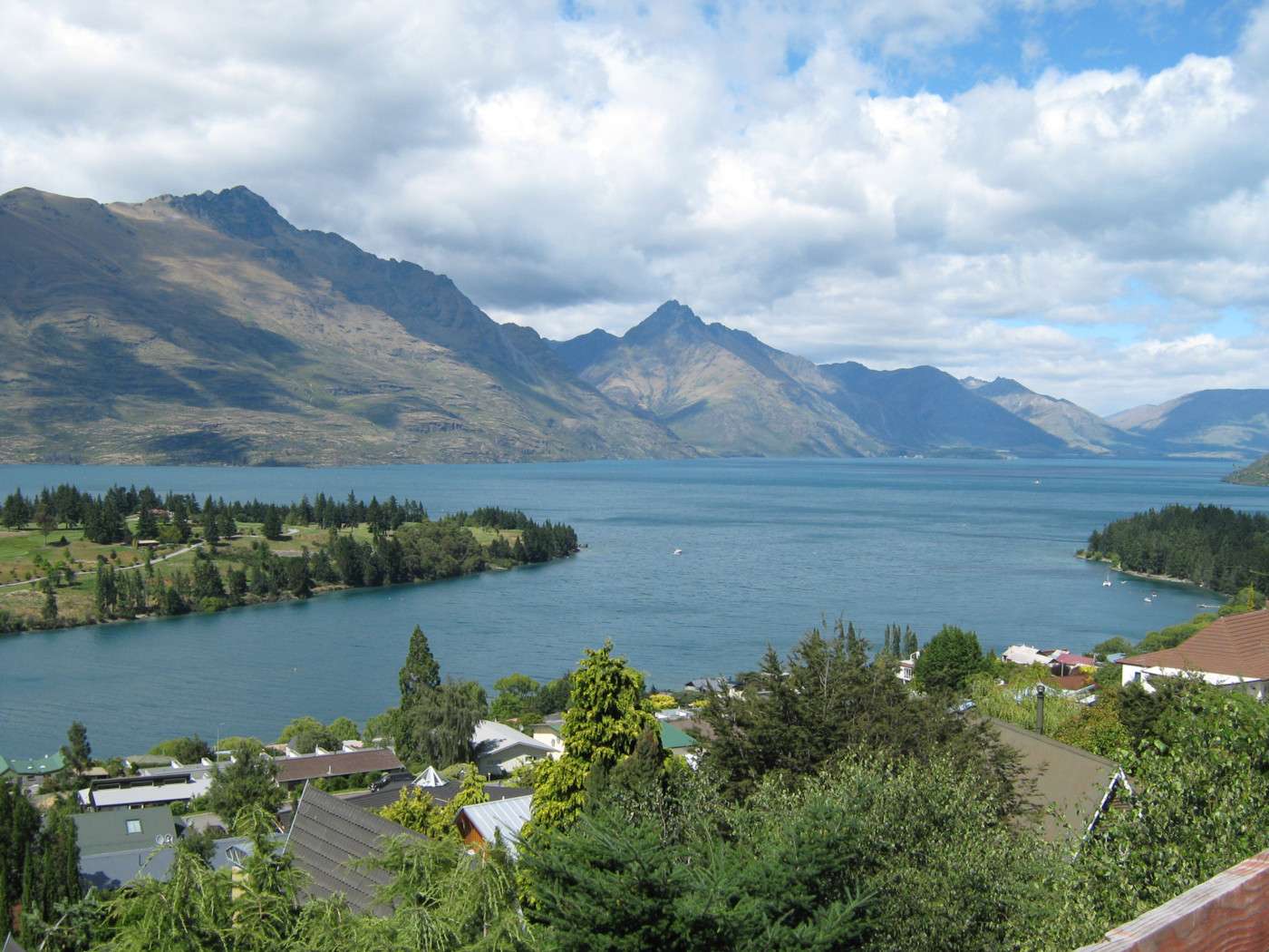 19 Wakatipu Heights photo 9