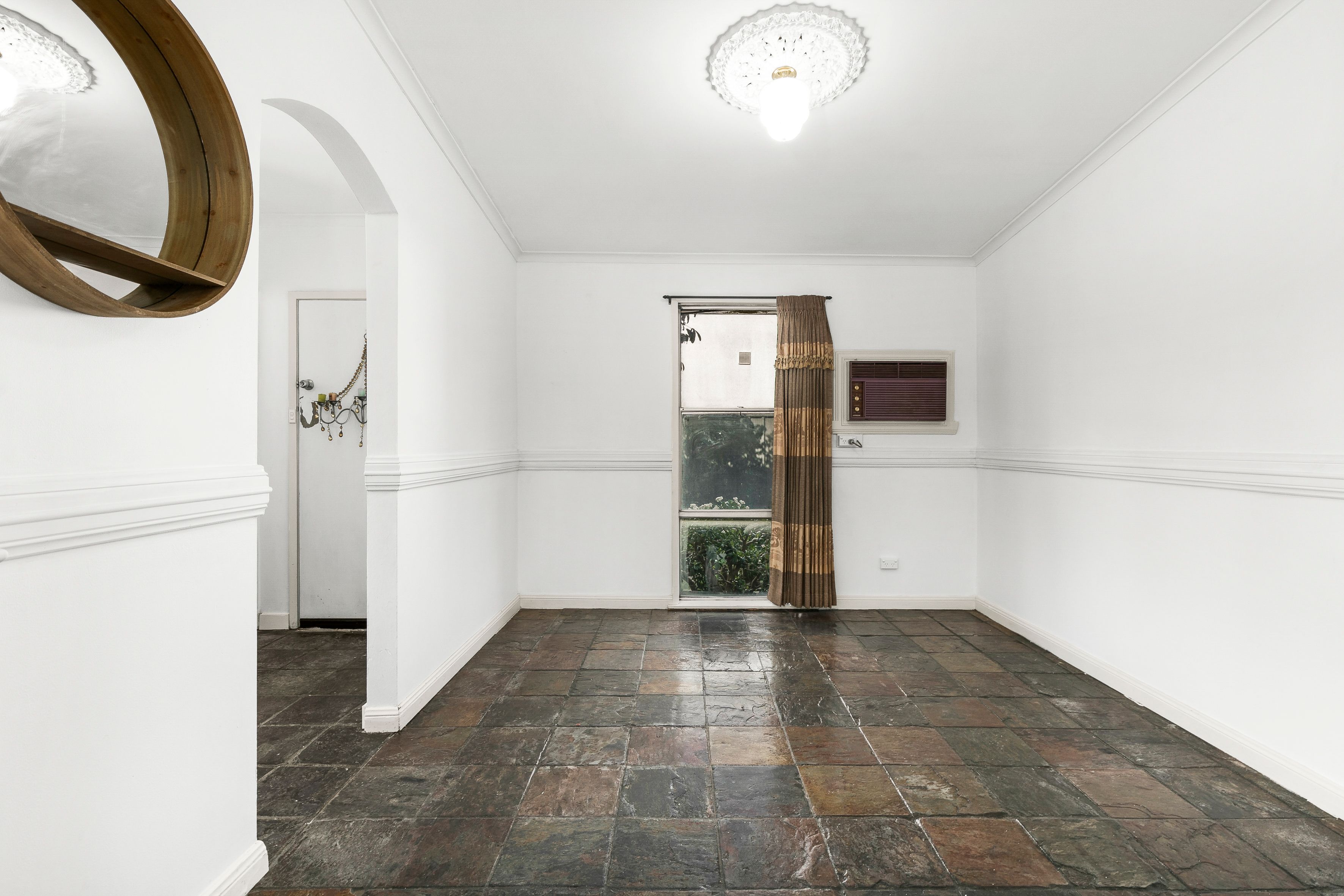 25 Hampden Street — photo 4 of 11