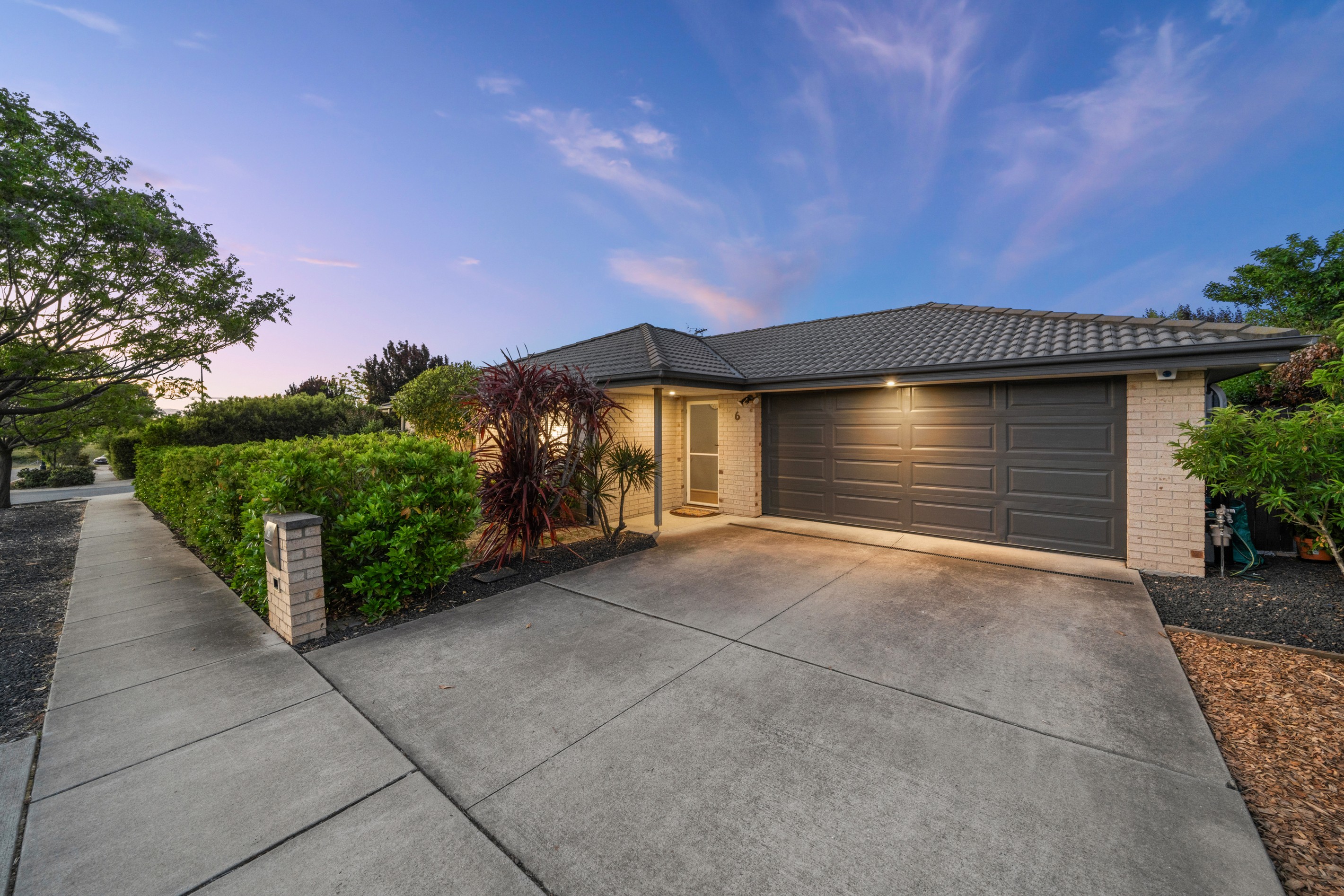 6 Eccles Circuit, Macgregor, ACT 2615