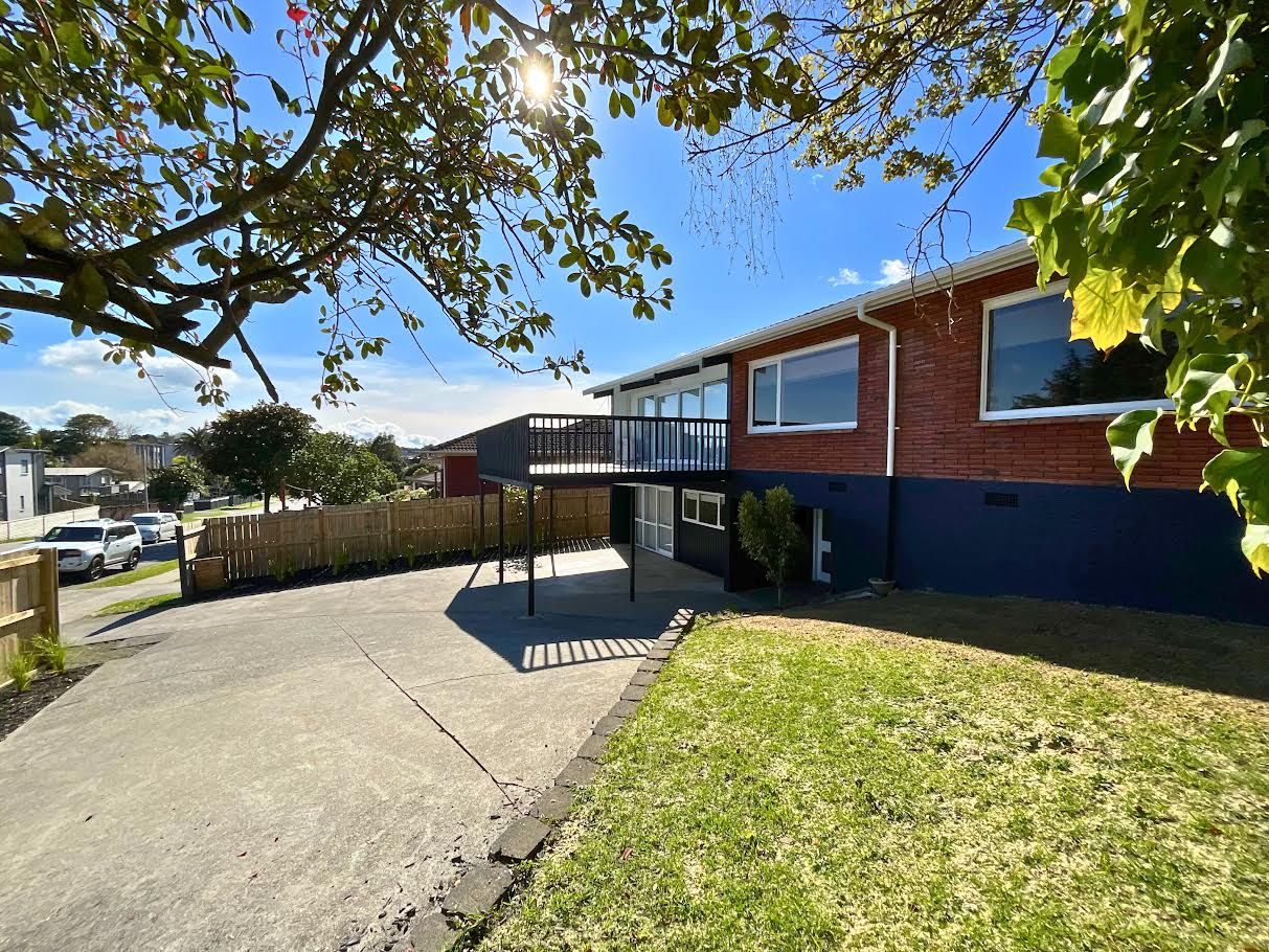 15 Glenmore Road, Sunnyhills, Manukau City