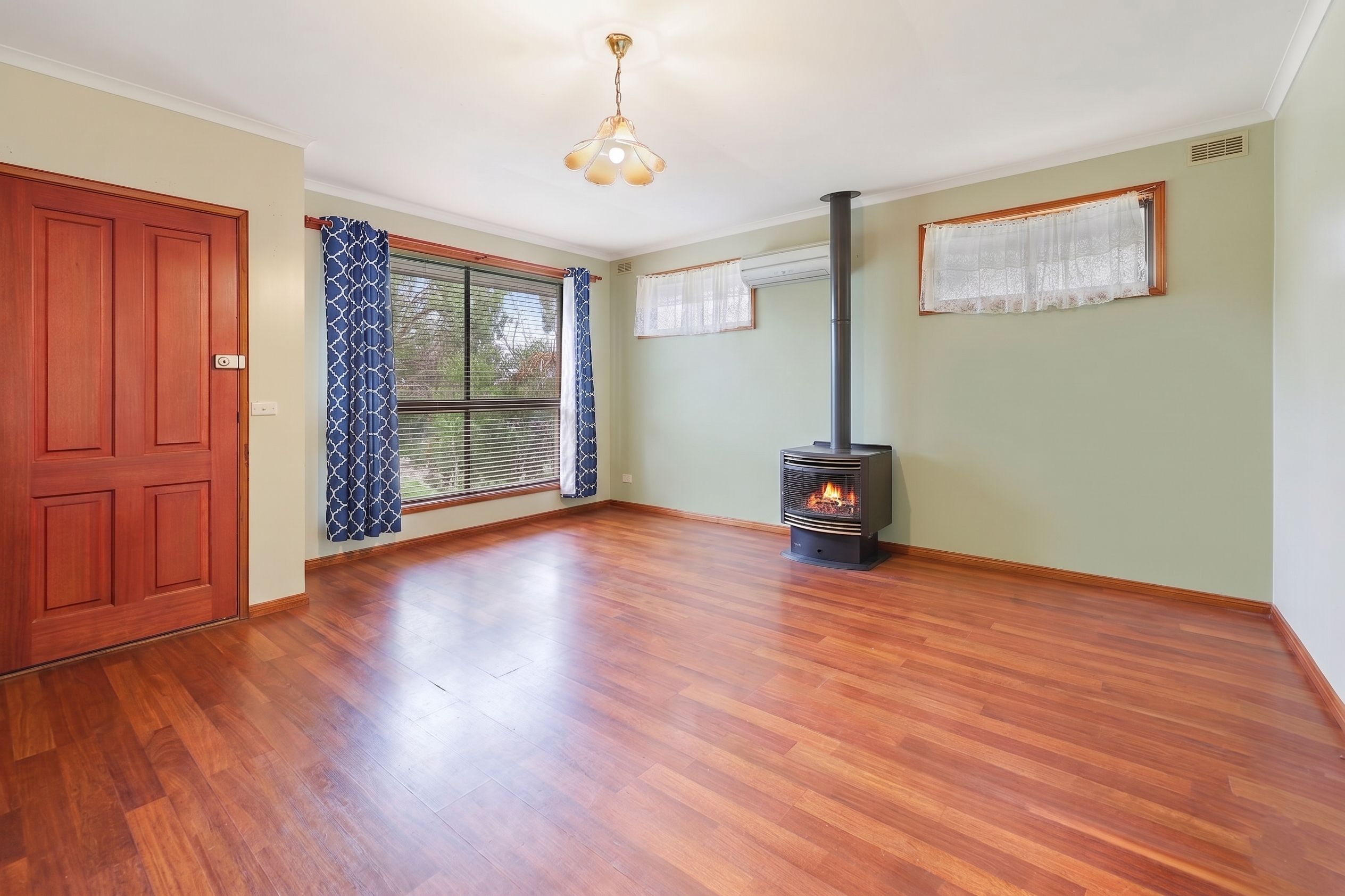 85 Hennessy Street, Port Campbell, VIC 3269