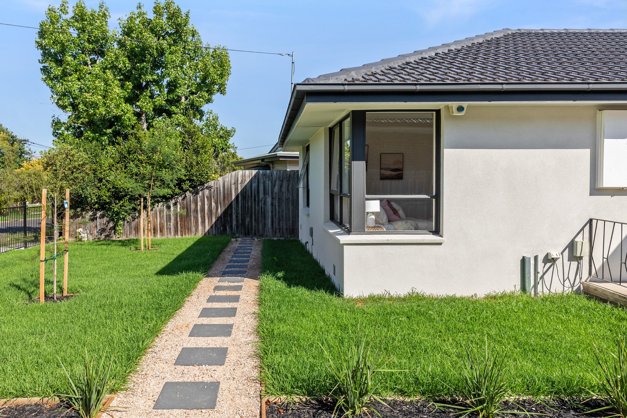 1/10 Roberts Avenue, Box Hill South, VIC 3128