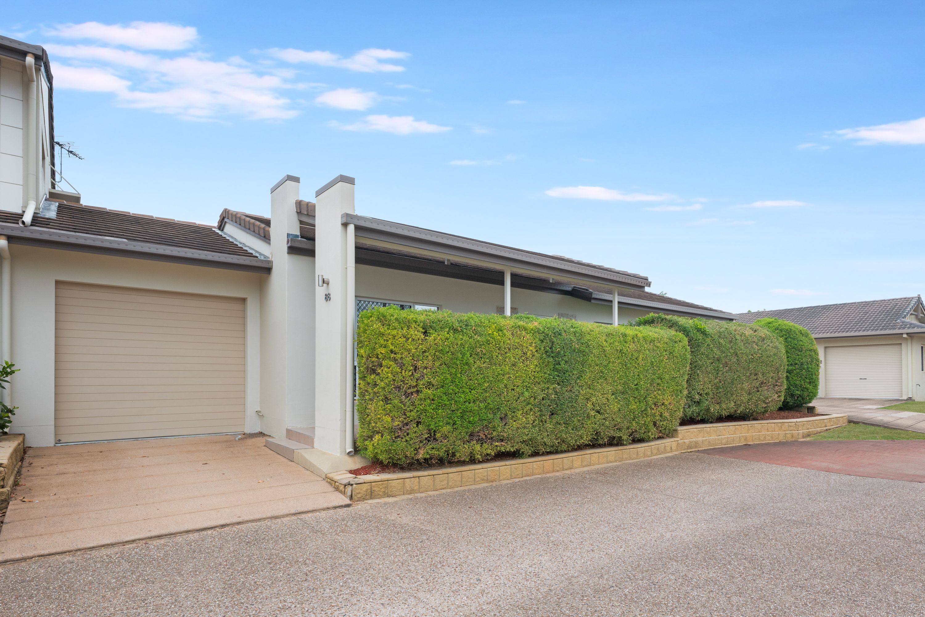 88/1-19 Burnda Street — photo from Ray White Kirwan