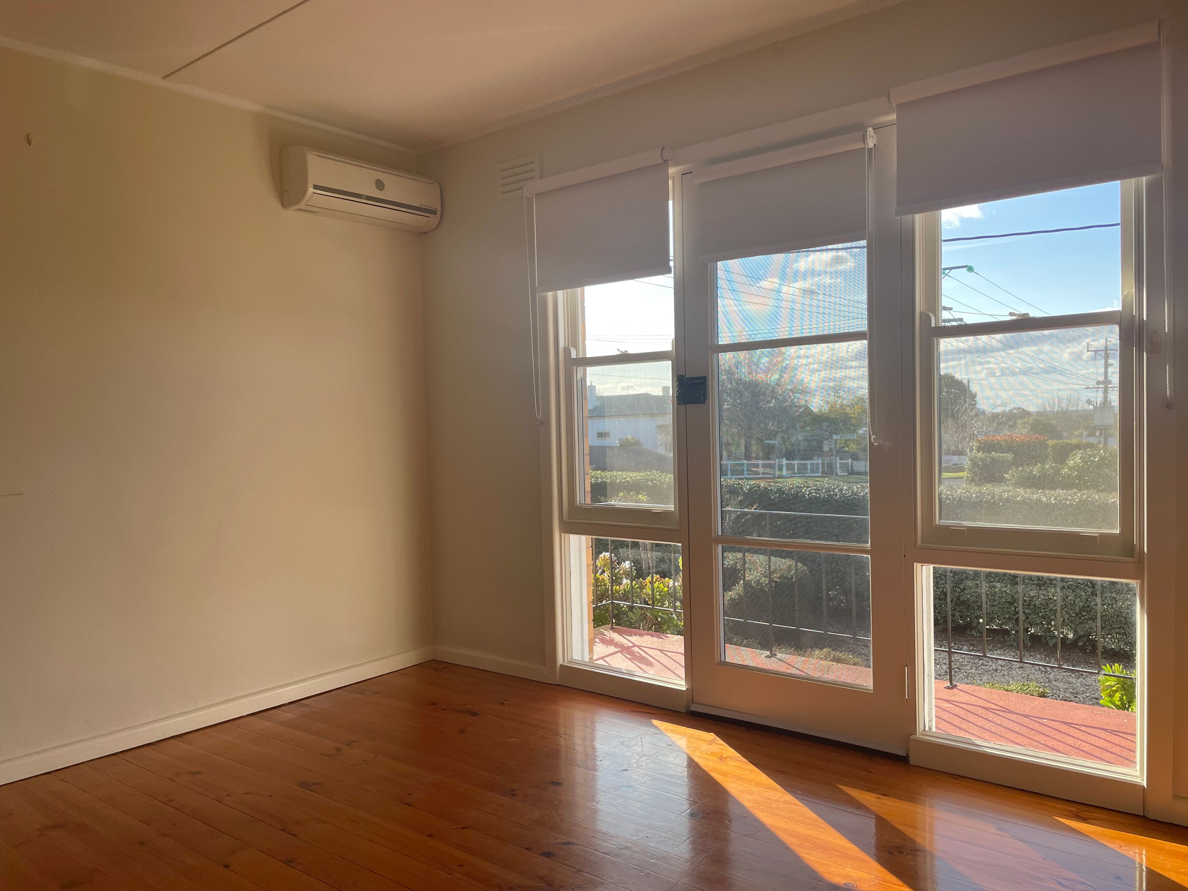 1/4 Walker Street, Camperdown, VIC 3260