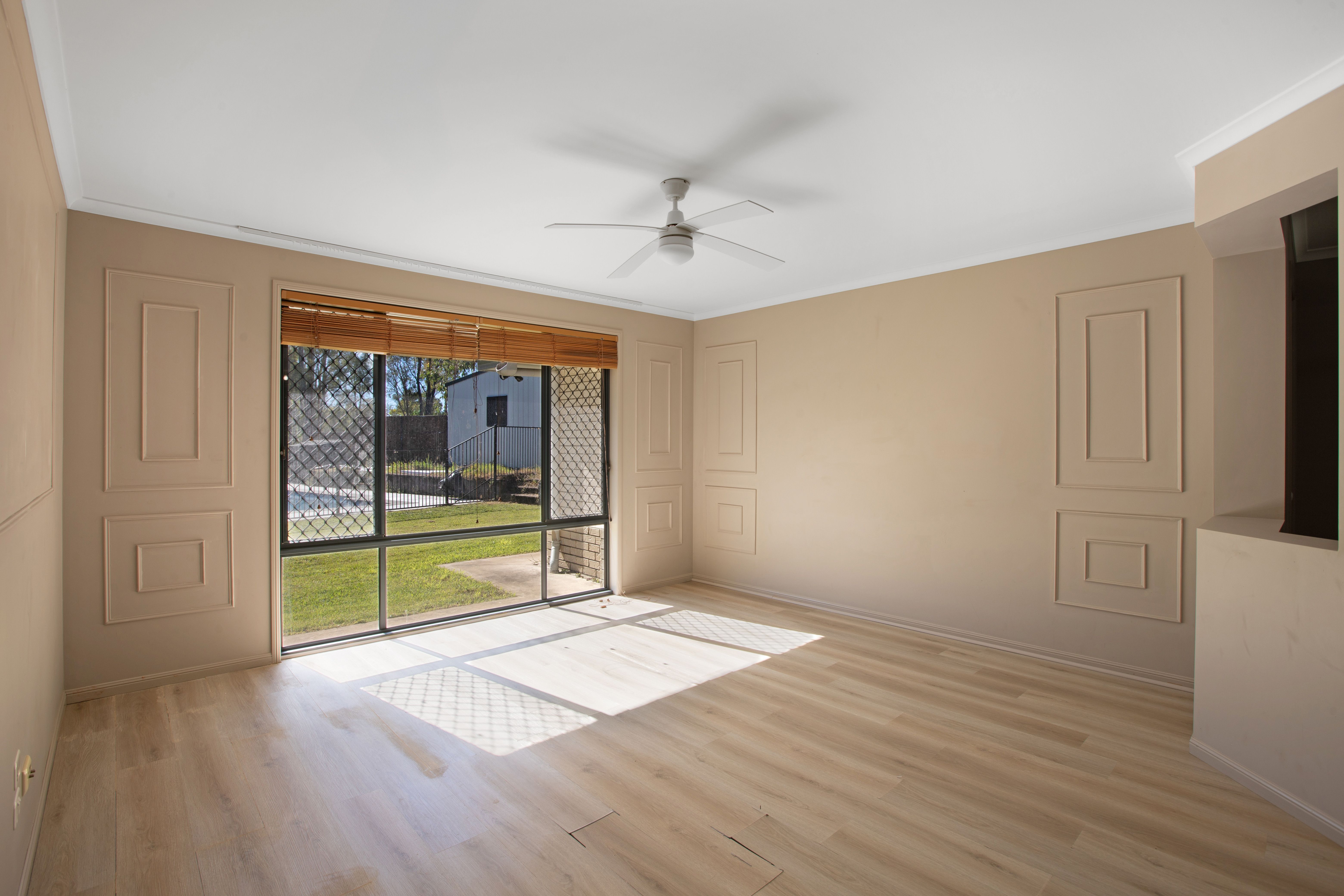 1 Pat Slattery Place, Lowood, QLD 4311