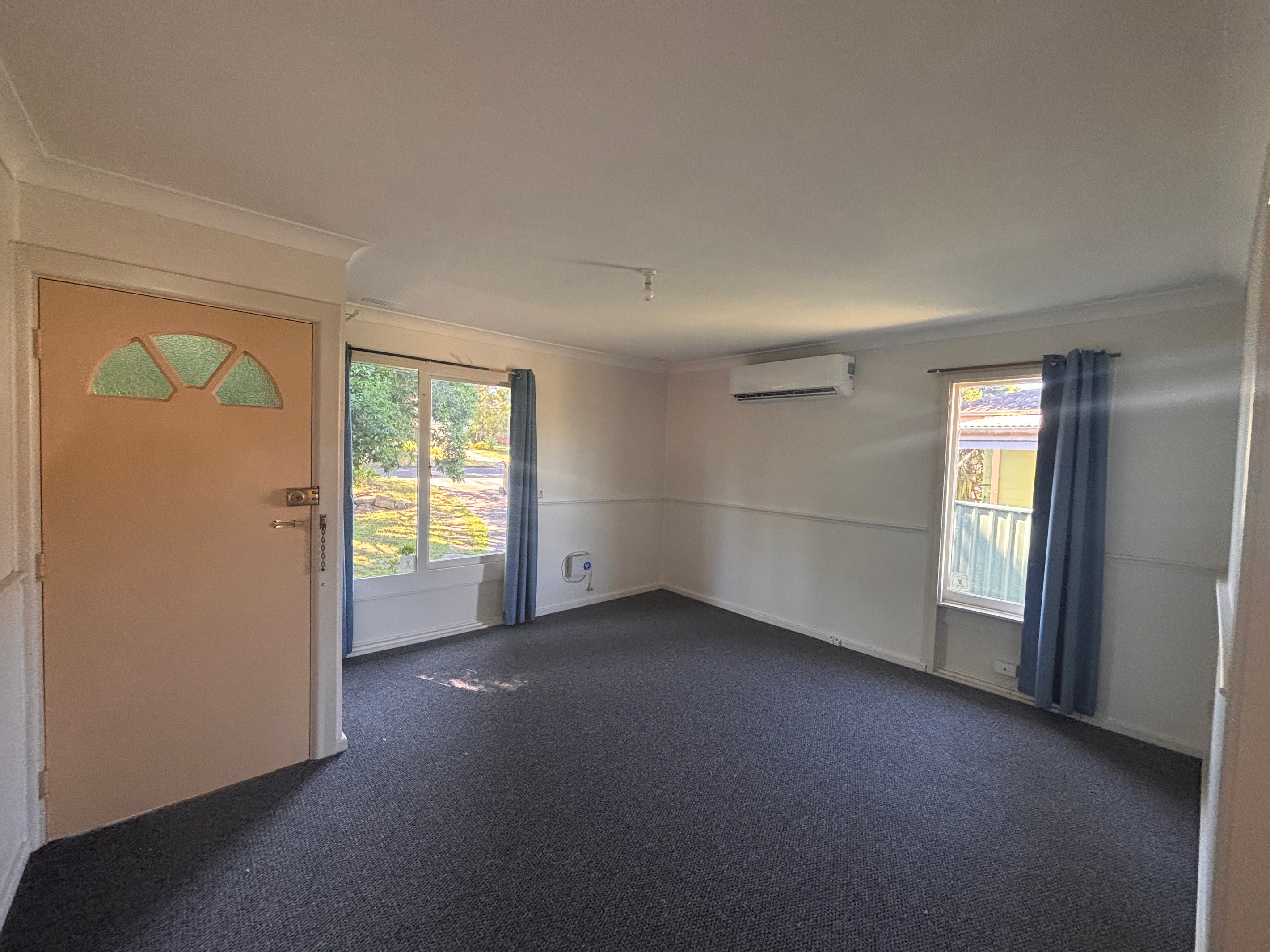 17 Sampson Crescent, Bomaderry, NSW 2541