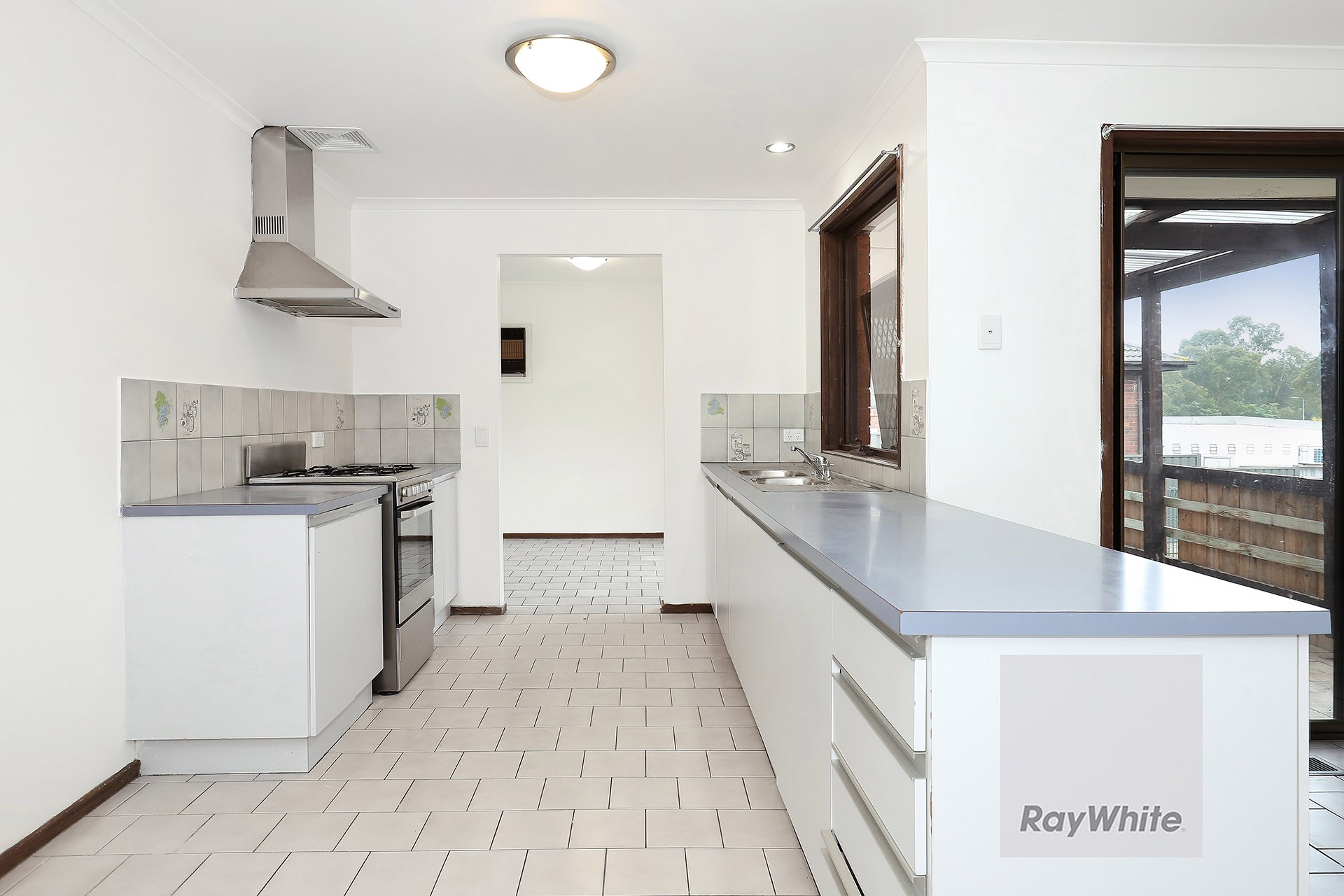 11 Webb Close, Meadow Heights, VIC 3048