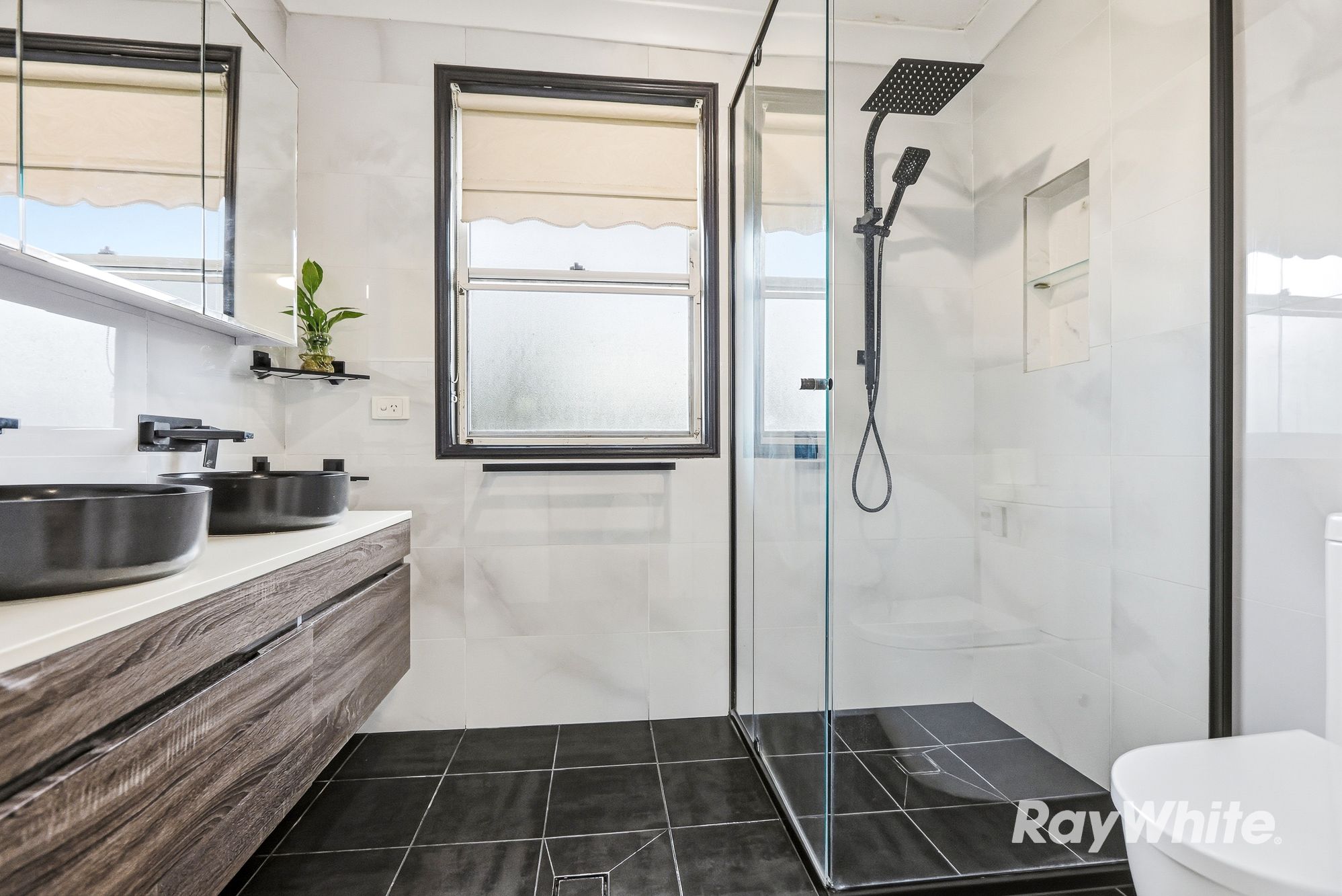6 Teraweyna Close — photo 11 of 20