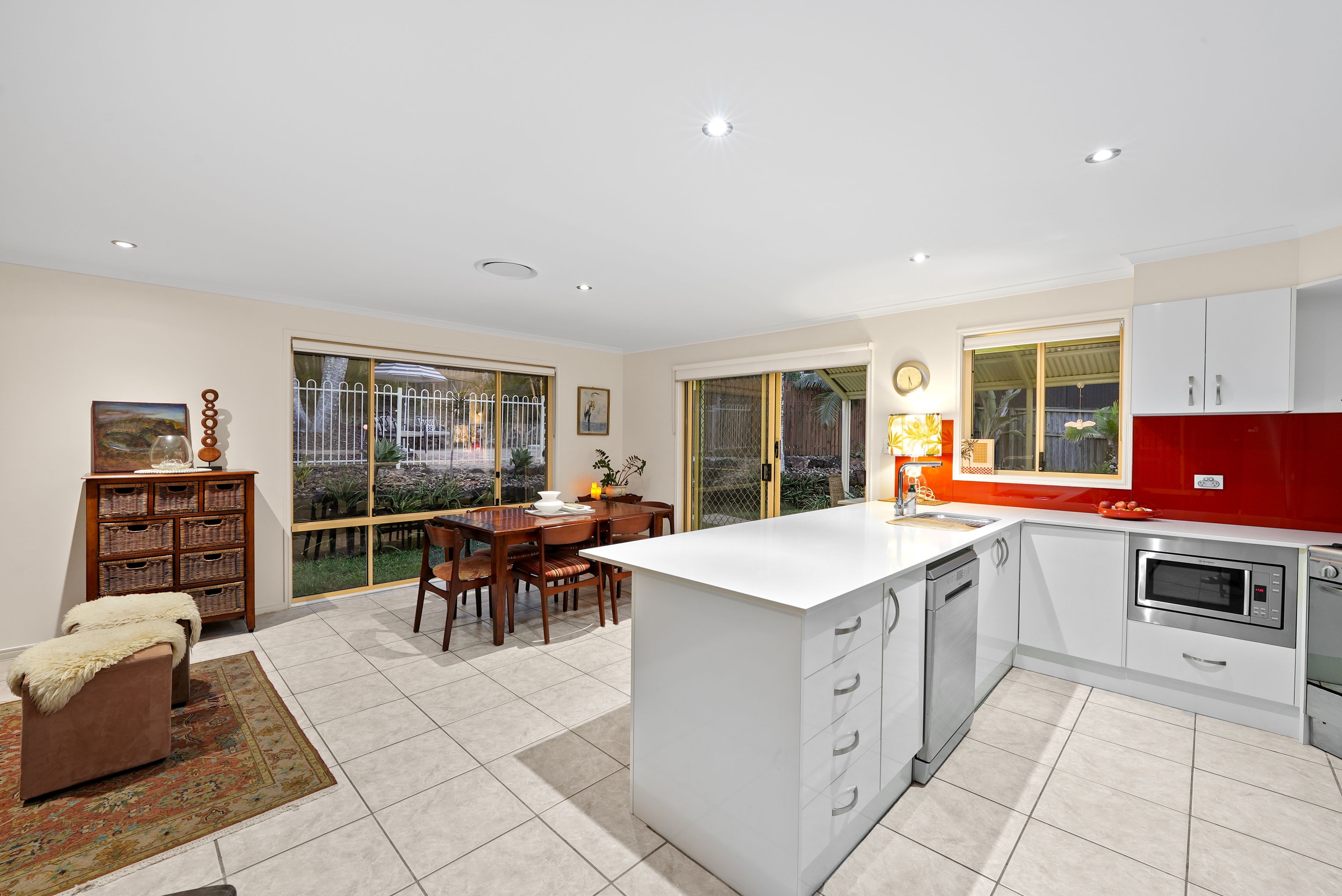 12 Moorea Court, Pacific Pines, QLD 4211