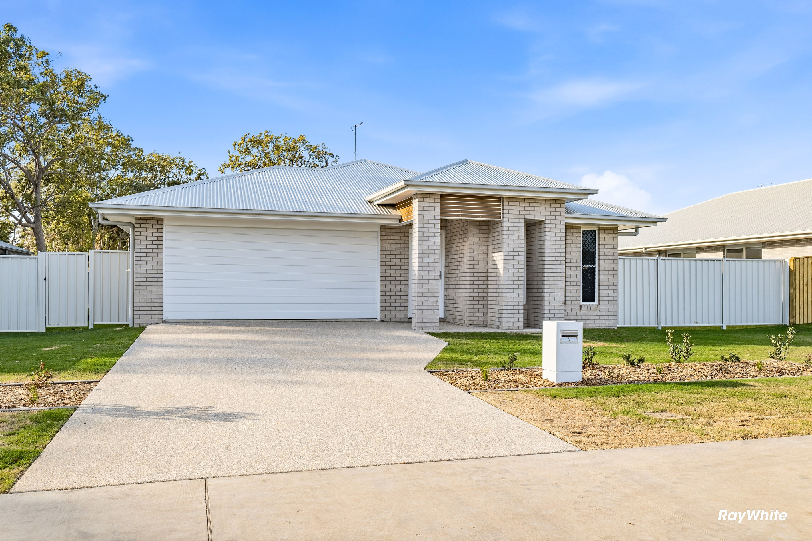 4 Gorlicks Road, Branyan, QLD 4670