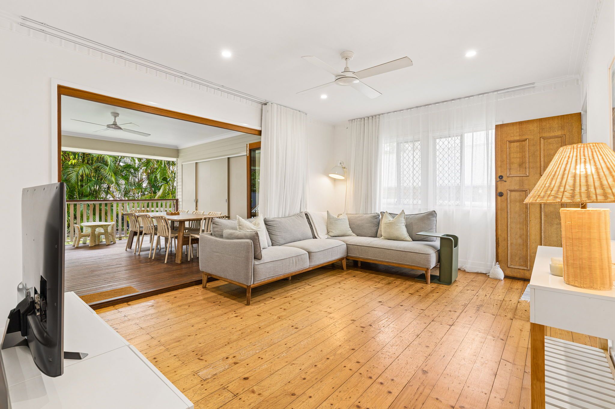 2 Canterbury Street — photo 8 of 23