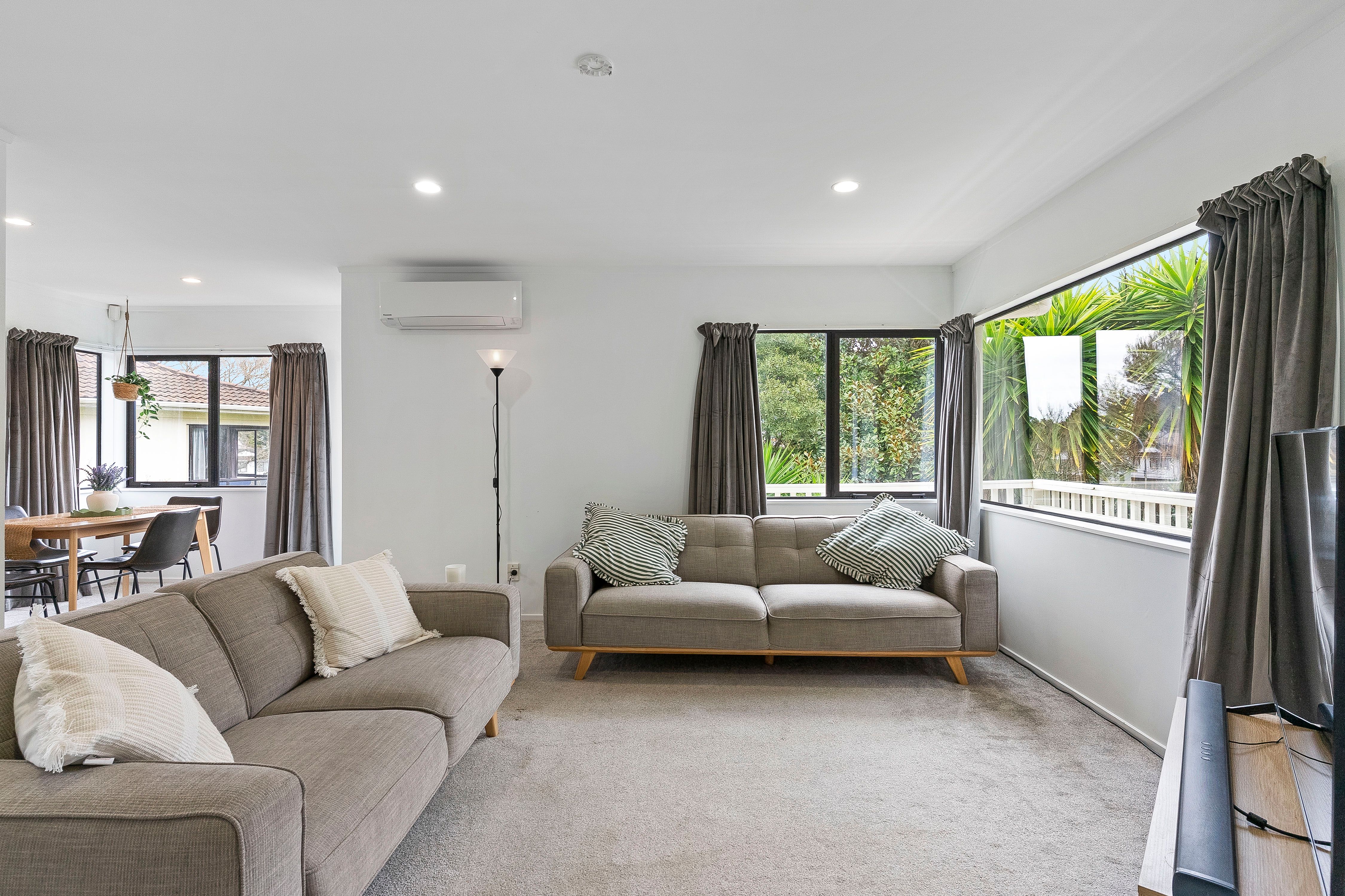 22 Everglade Drive, Goodwood Heights, Manukau City