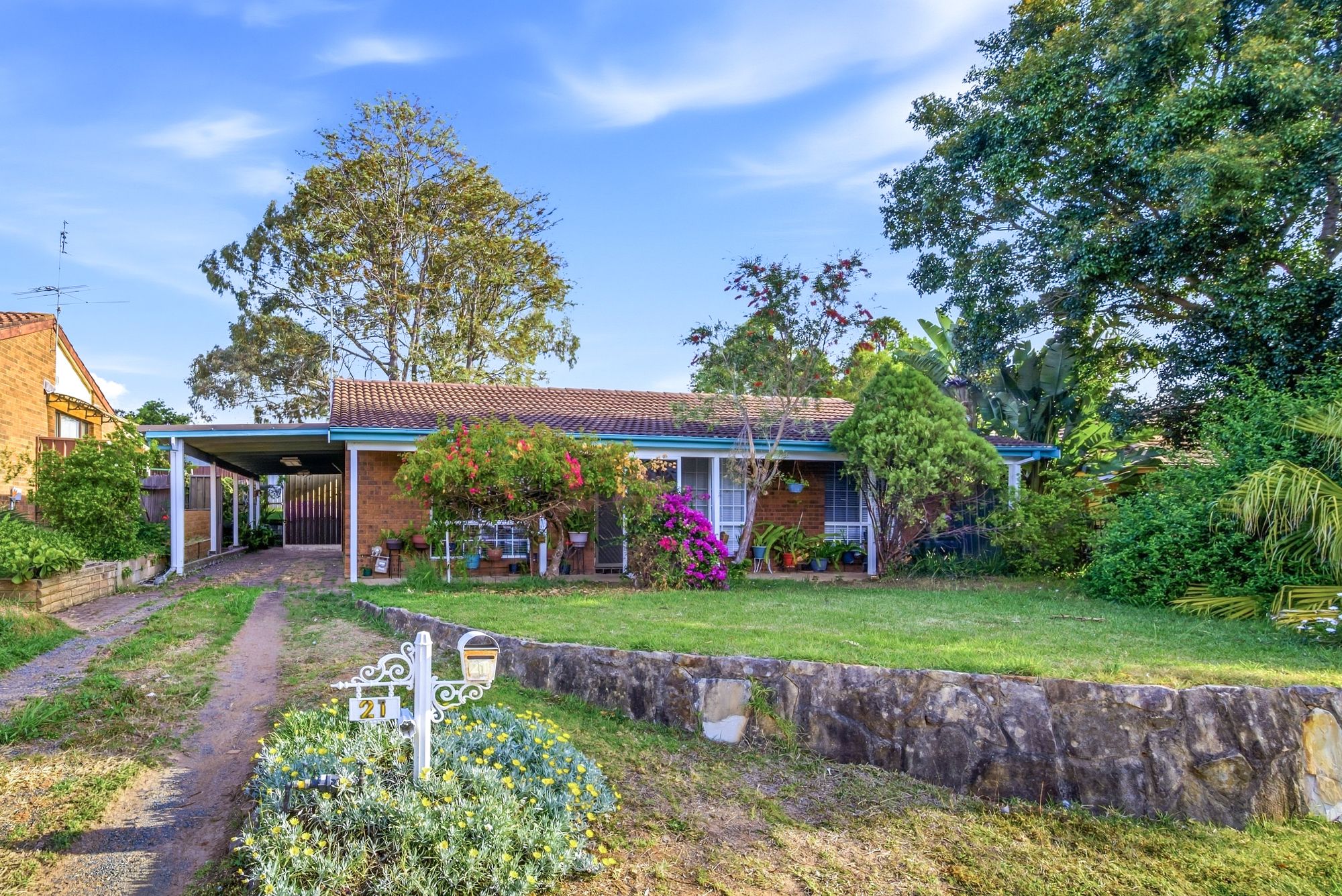 21 Fitzgibbon Lane — photo from Ray White Macarthur Group