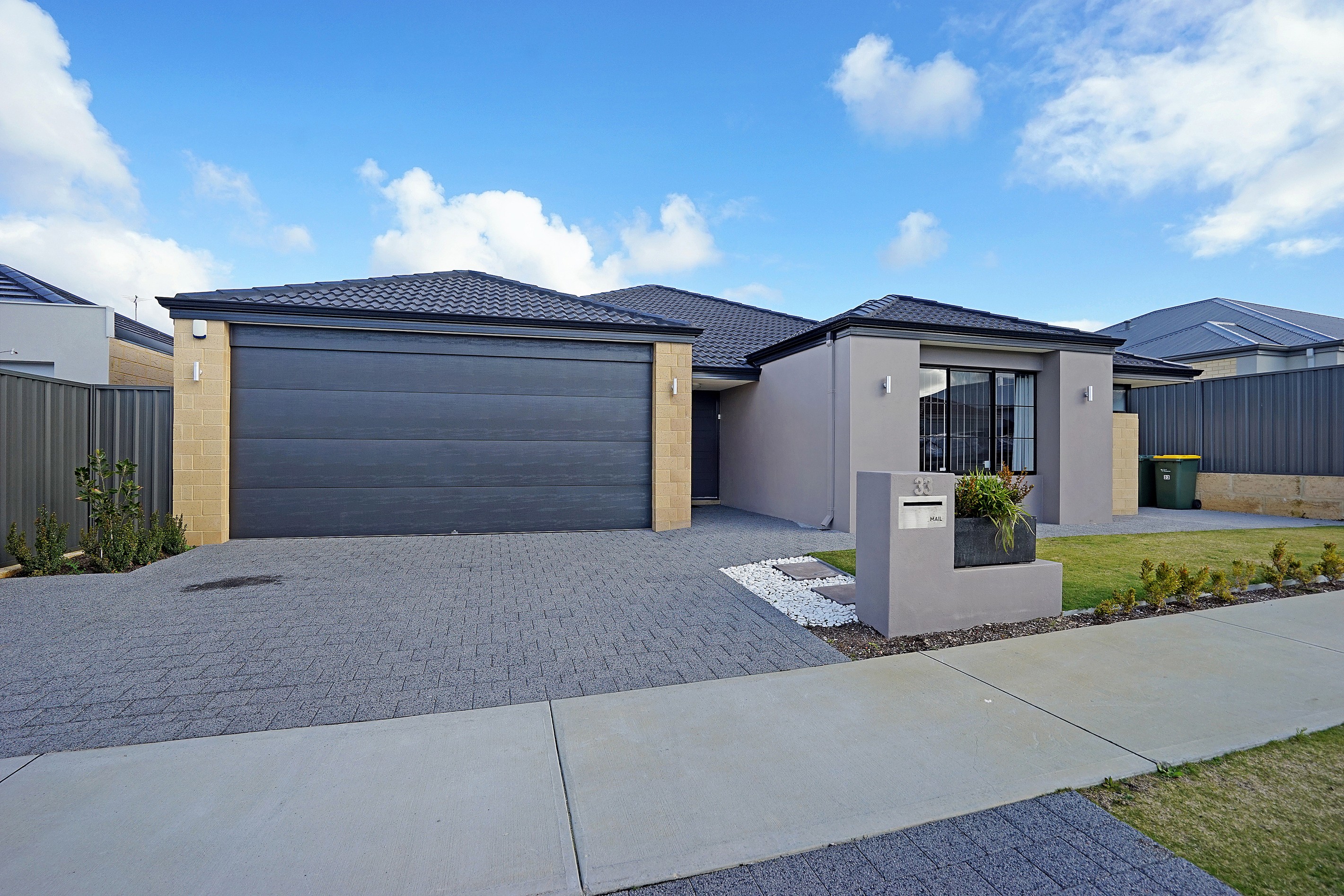 33 Saverne Way, Landsdale, WA 6065