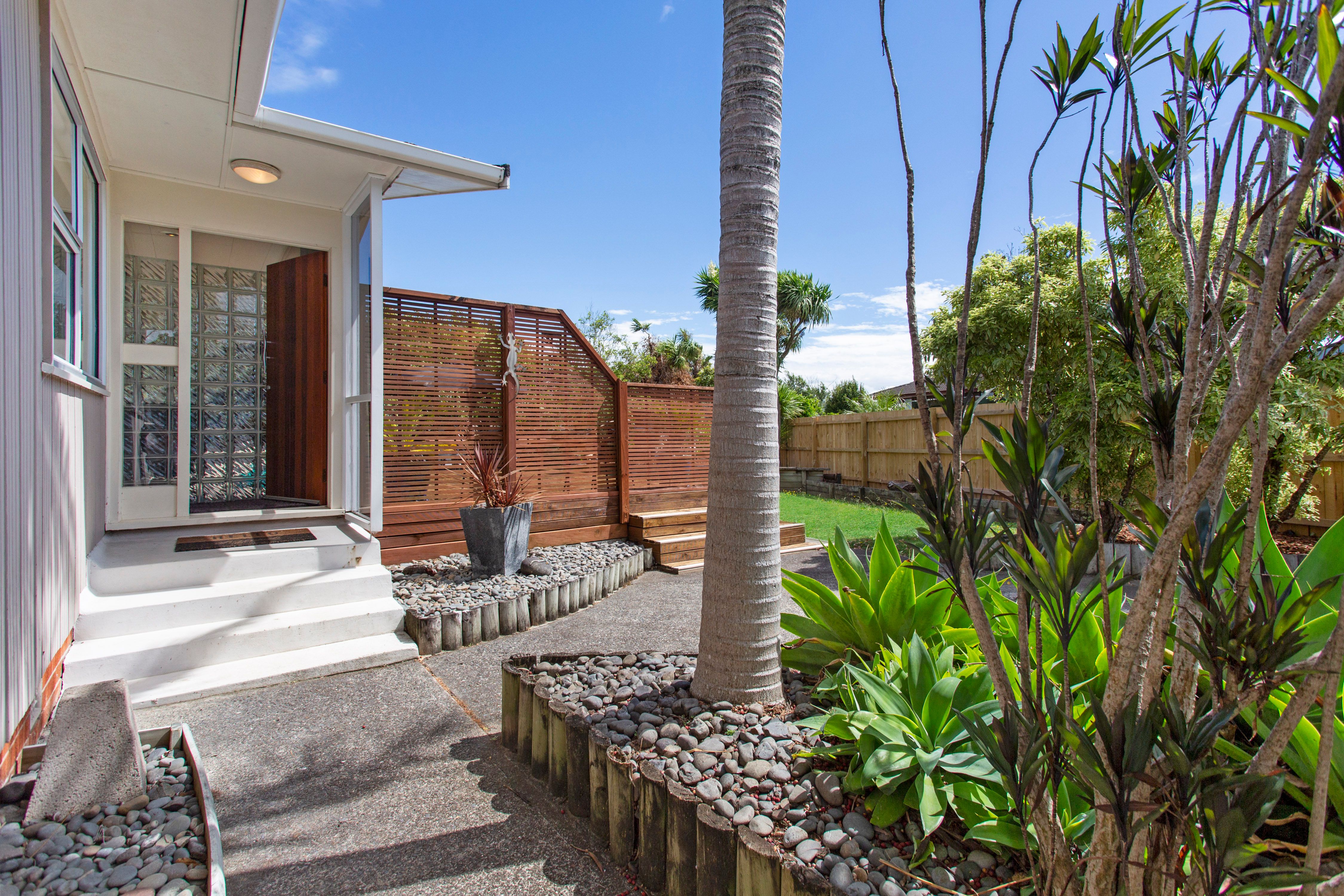 17 Tupaki Place, Pakuranga, Manukau City