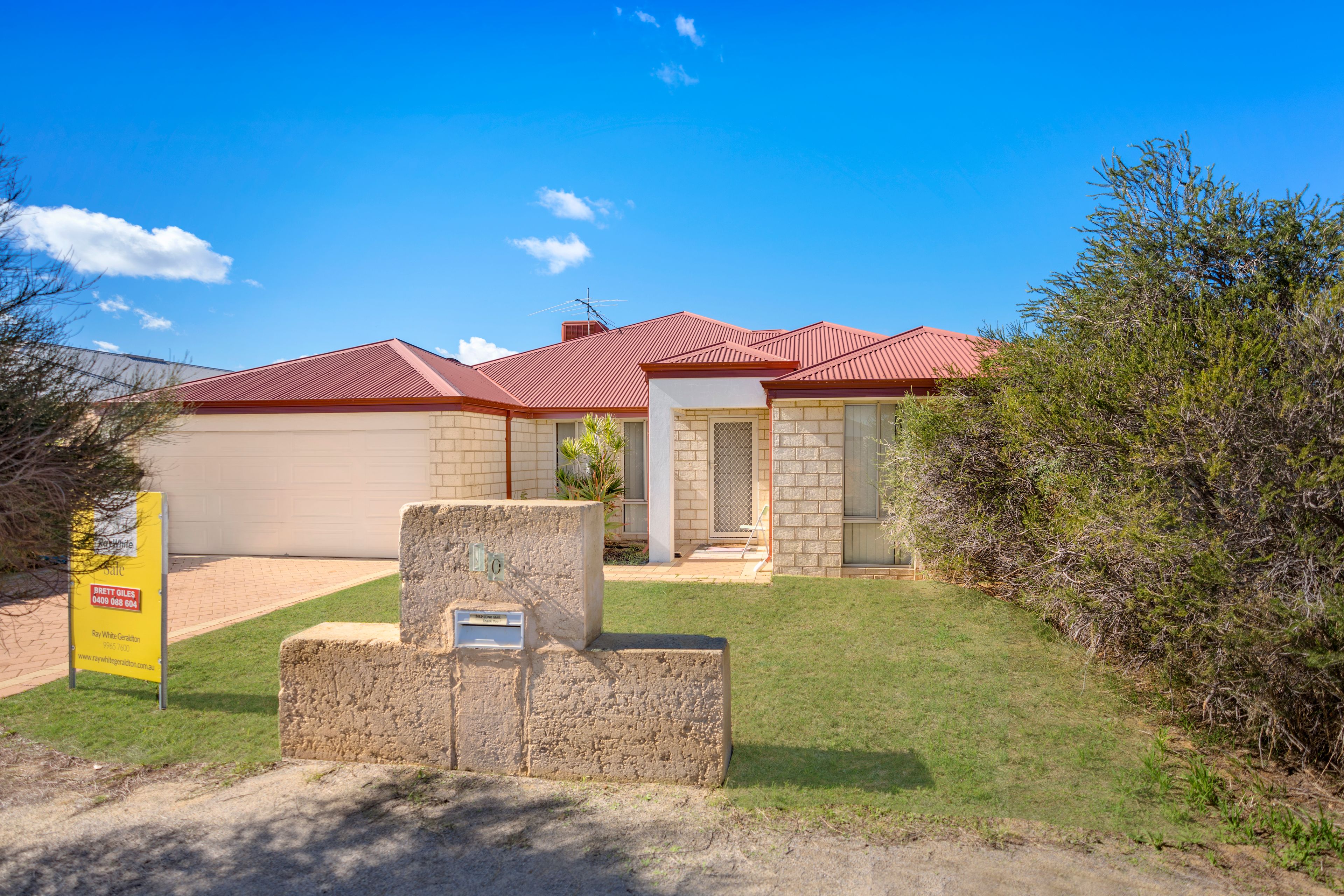 10 Wahn Avenue, Waggrakine, WA 6530