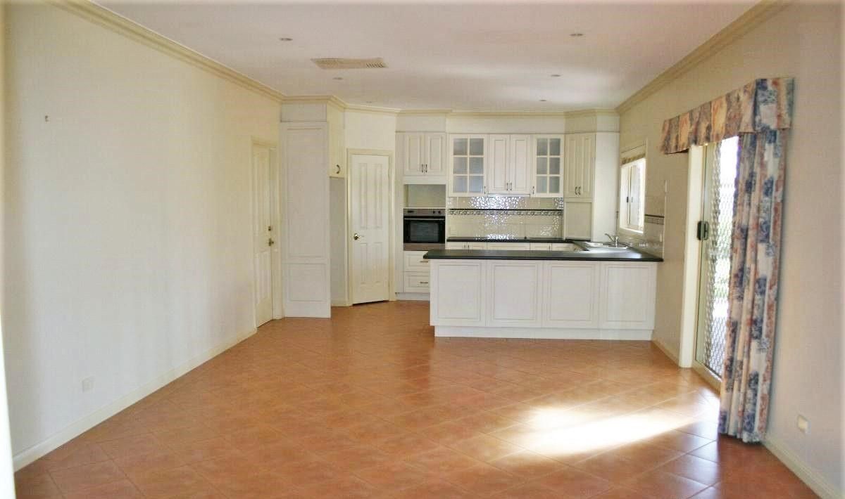 6 Nalder Drive, Swan Hill, VIC 3585