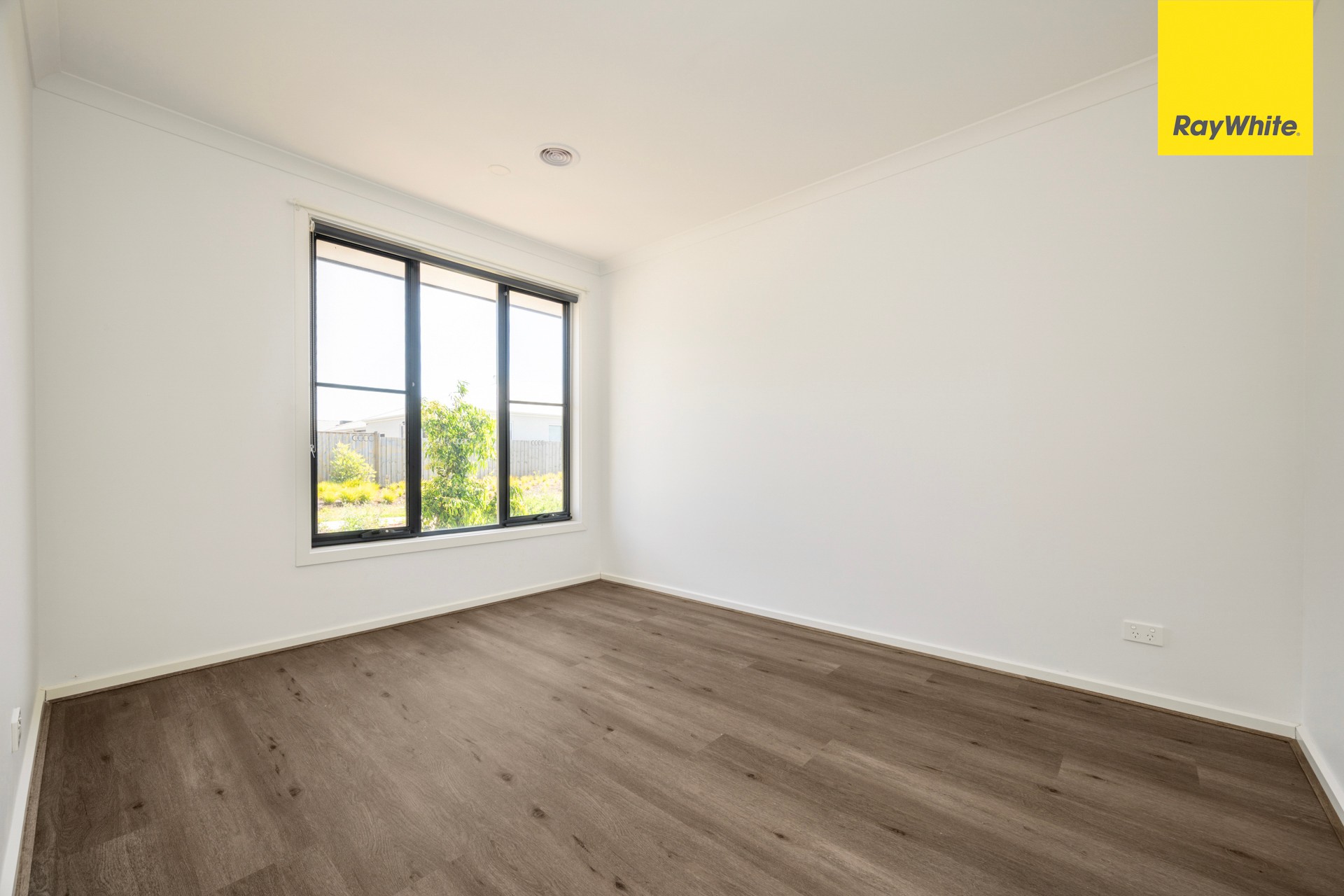 29 Hawkestone Street, Melton South, VIC 3338