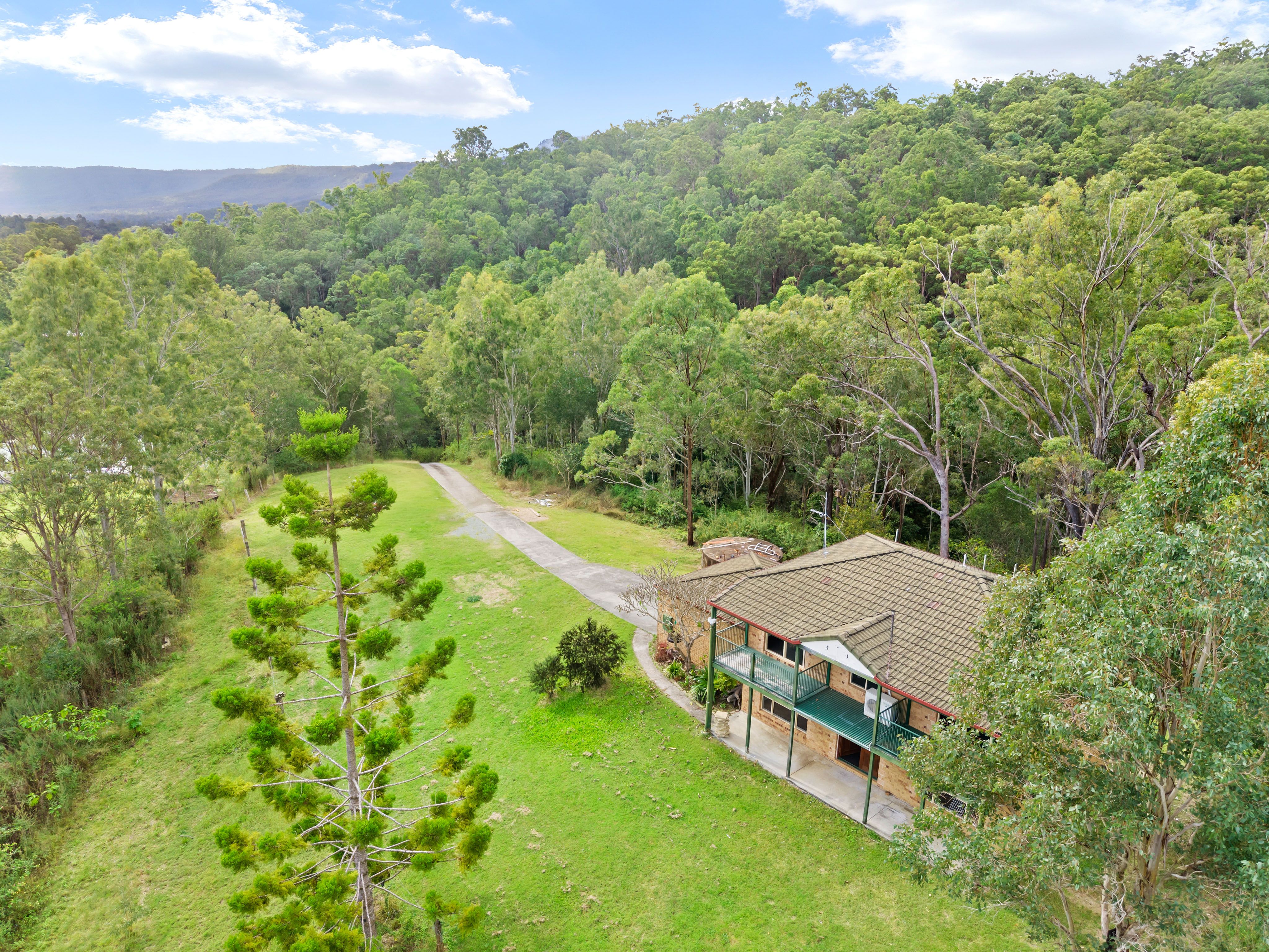 4/199 Lamington National Park Road — photo 25 of 30