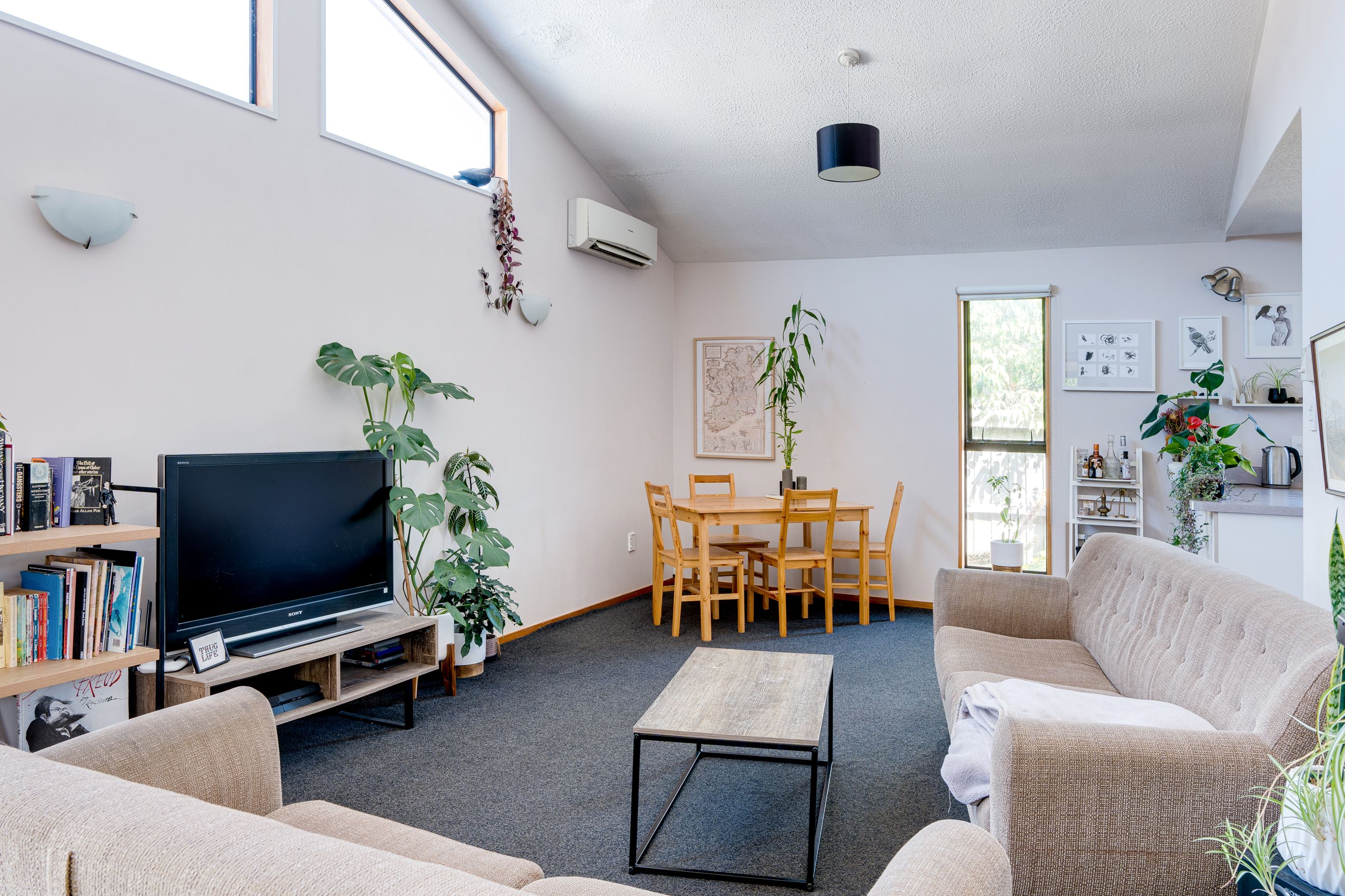 2/218 Pine Avenue, New Brighton, Christchurch City