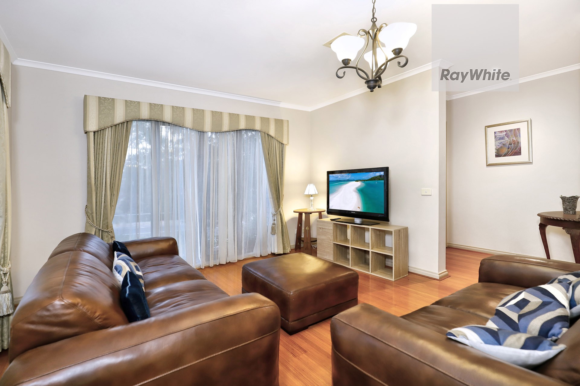 5 Ravenhill Boulevard, Roxburgh Park, VIC 3064