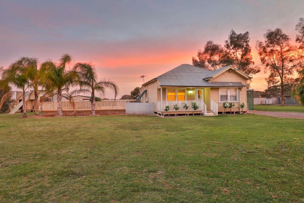 373 Twenty Third Street, KOORLONG, VIC 3501 - House for ... 373 Twenty Third Street, KOORLONG, VIC 3501 - House for ...