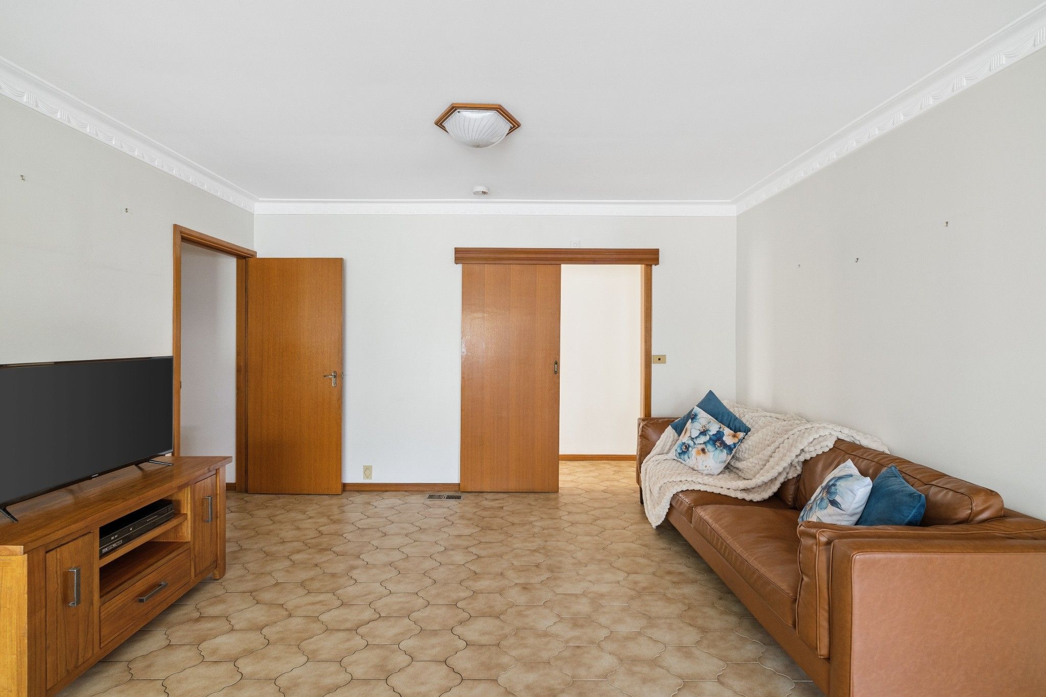 8 Cooper Street — photo 9 of 20
