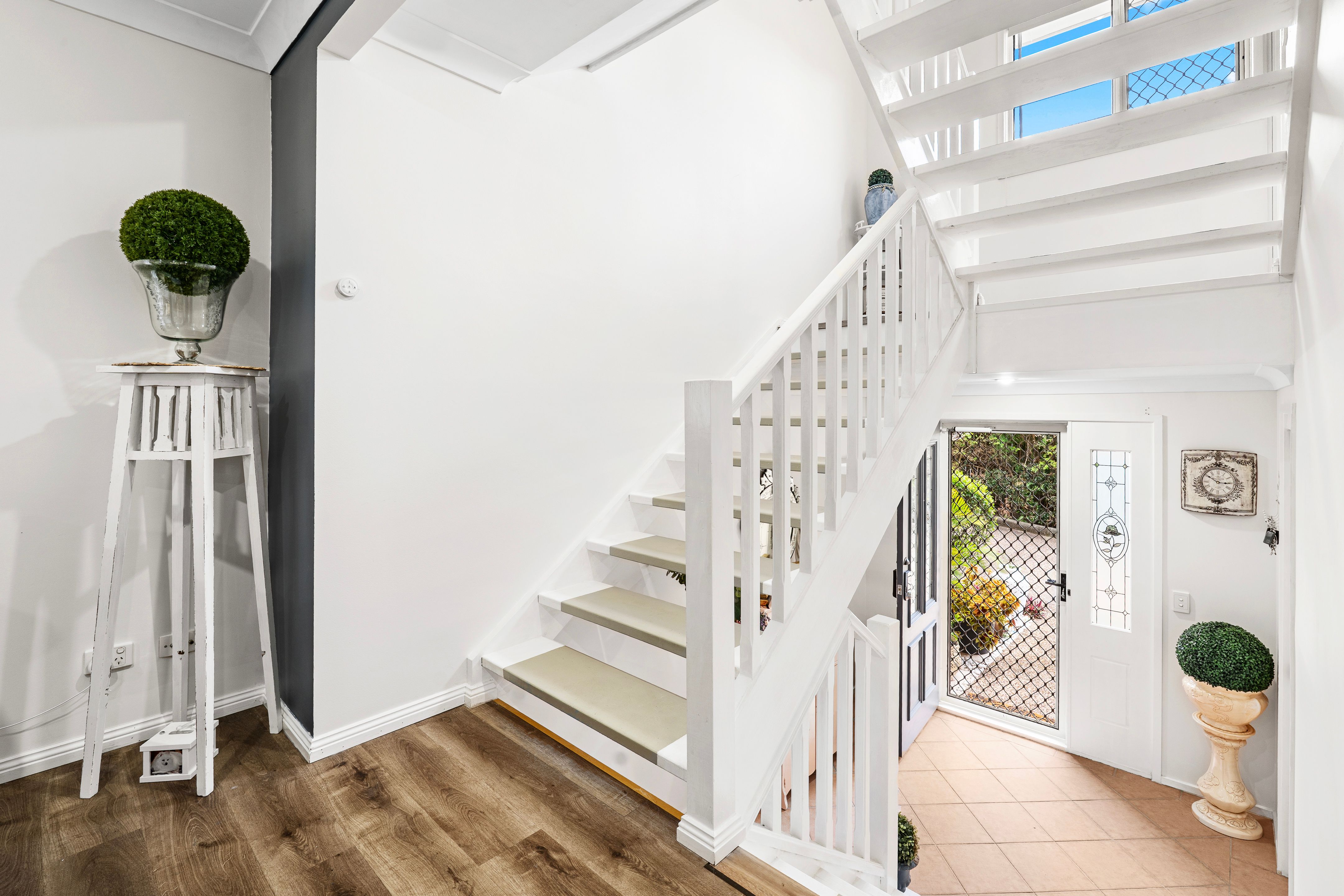 1/10 Martin Street — photo 10 of 30