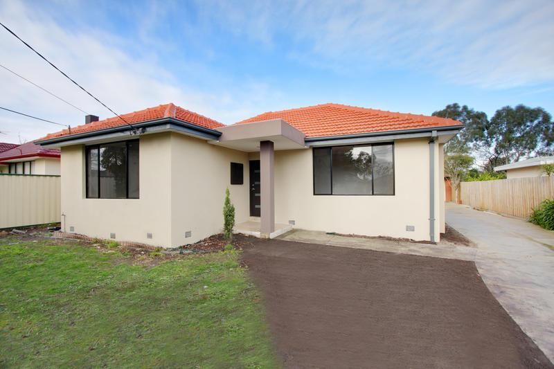 10 Royalty Street, Clayton VIC 3168