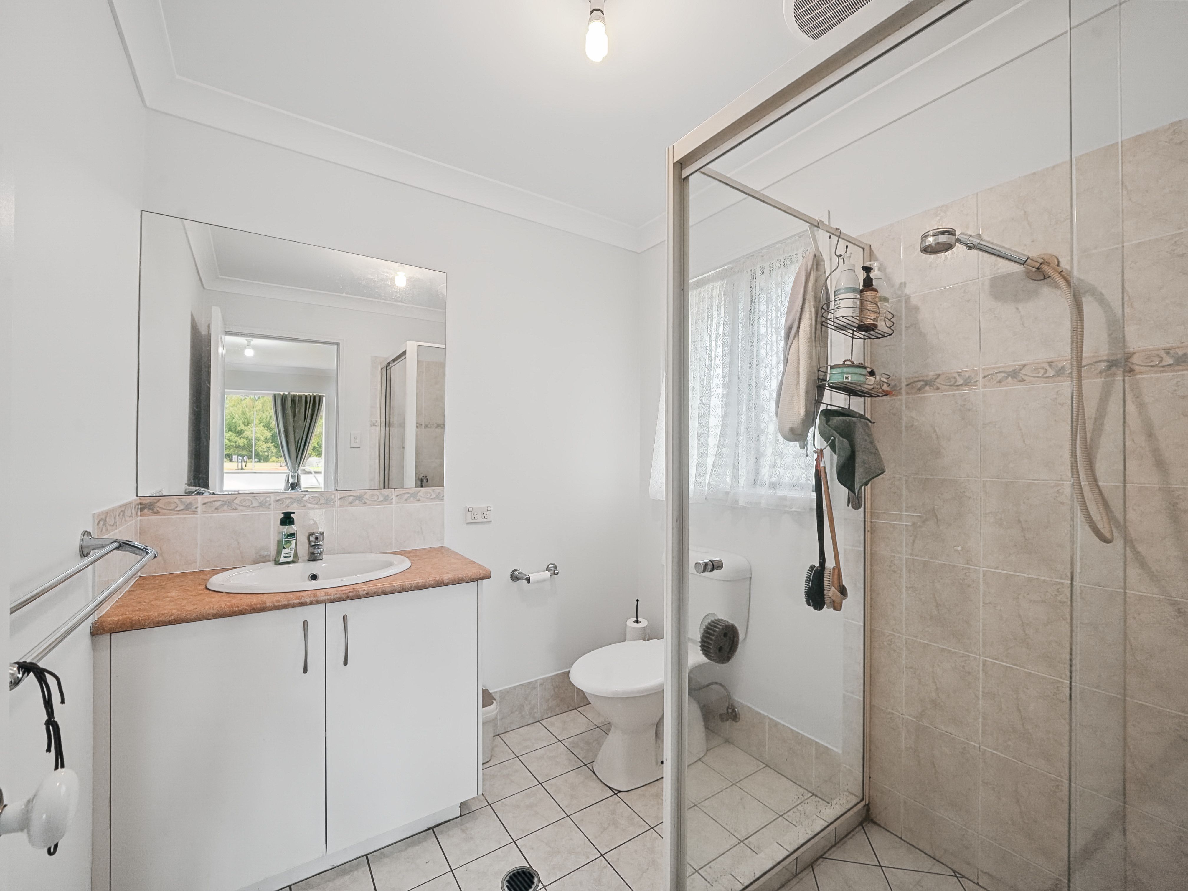 32 Northfield Place — photo 12 of 29