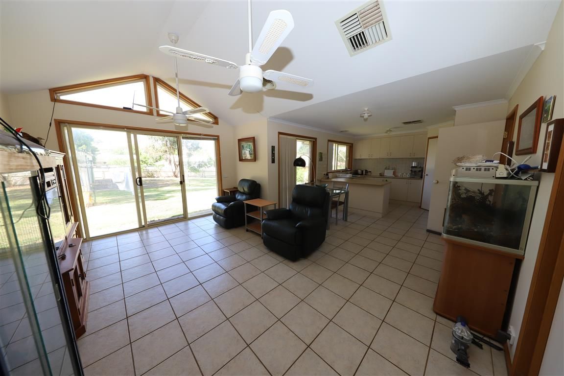 86 Lynch Street, Adelong, NSW 2729