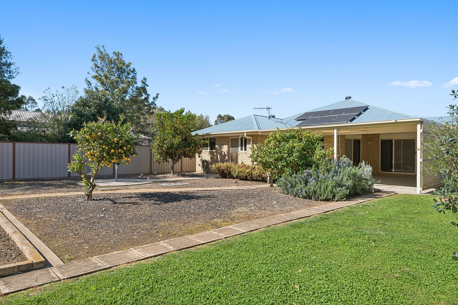 28 Barwon Street — photo 16 of 20