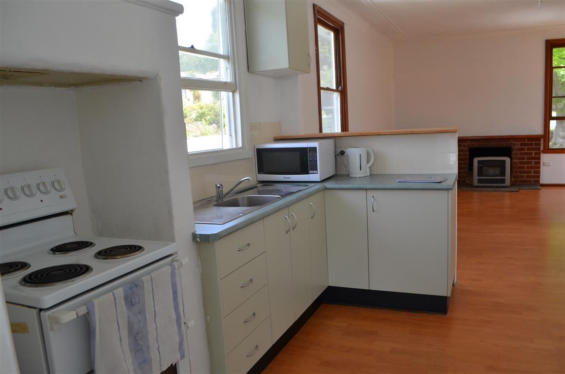 49 Bartlett Street, Batlow, NSW 2730
