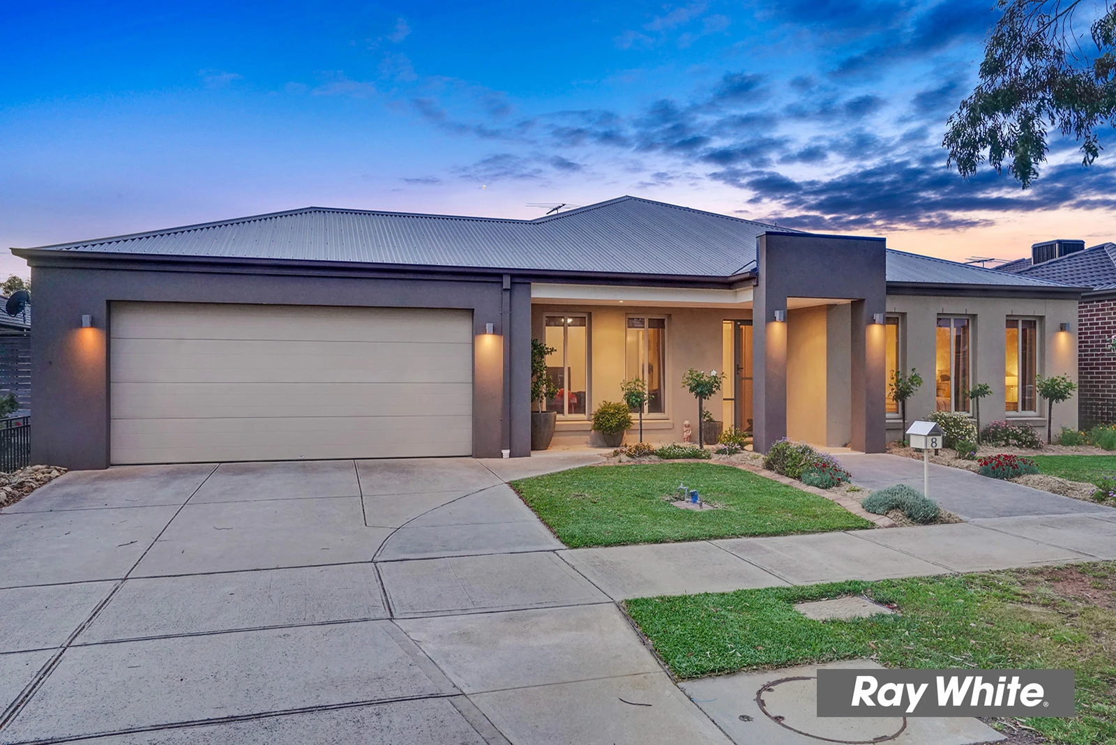 8 Mallina Glen, Tarneit, VIC 3029
