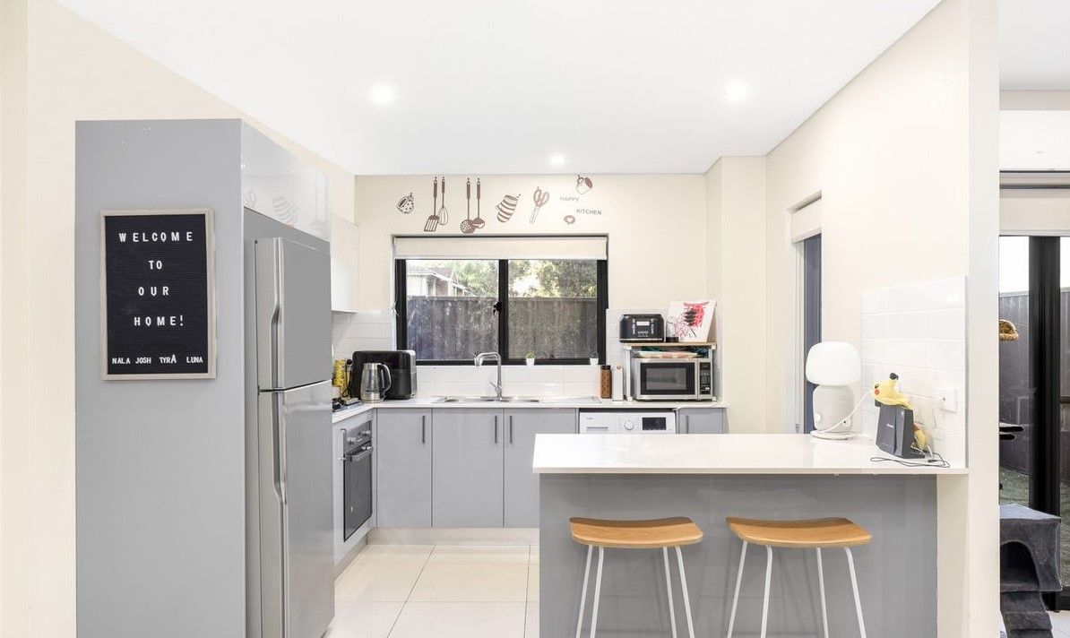 10/1b Premiere Lane, Rooty Hill, NSW 2766