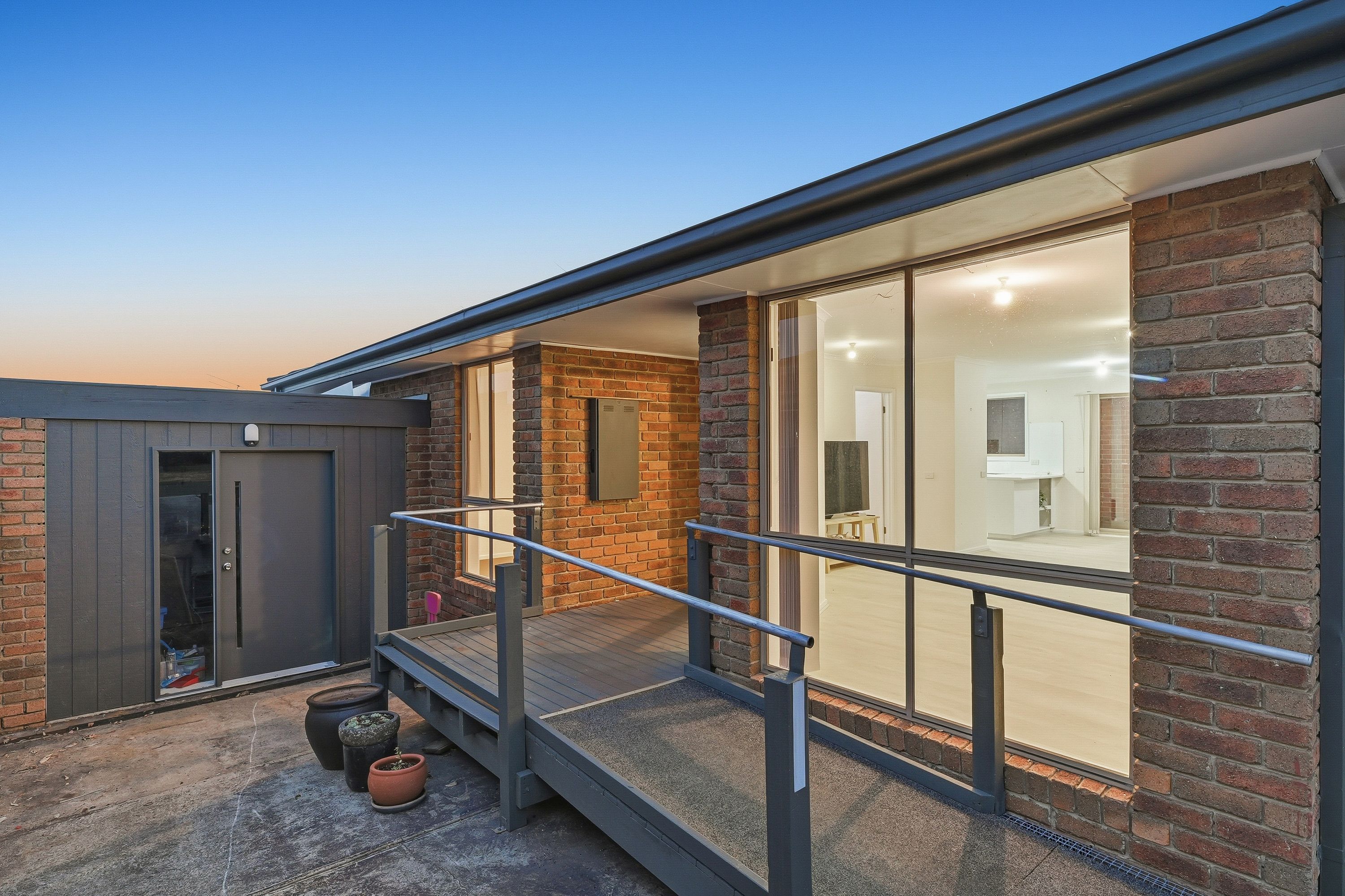 2/91 Norfolk Drive, Narre Warren, VIC 3805