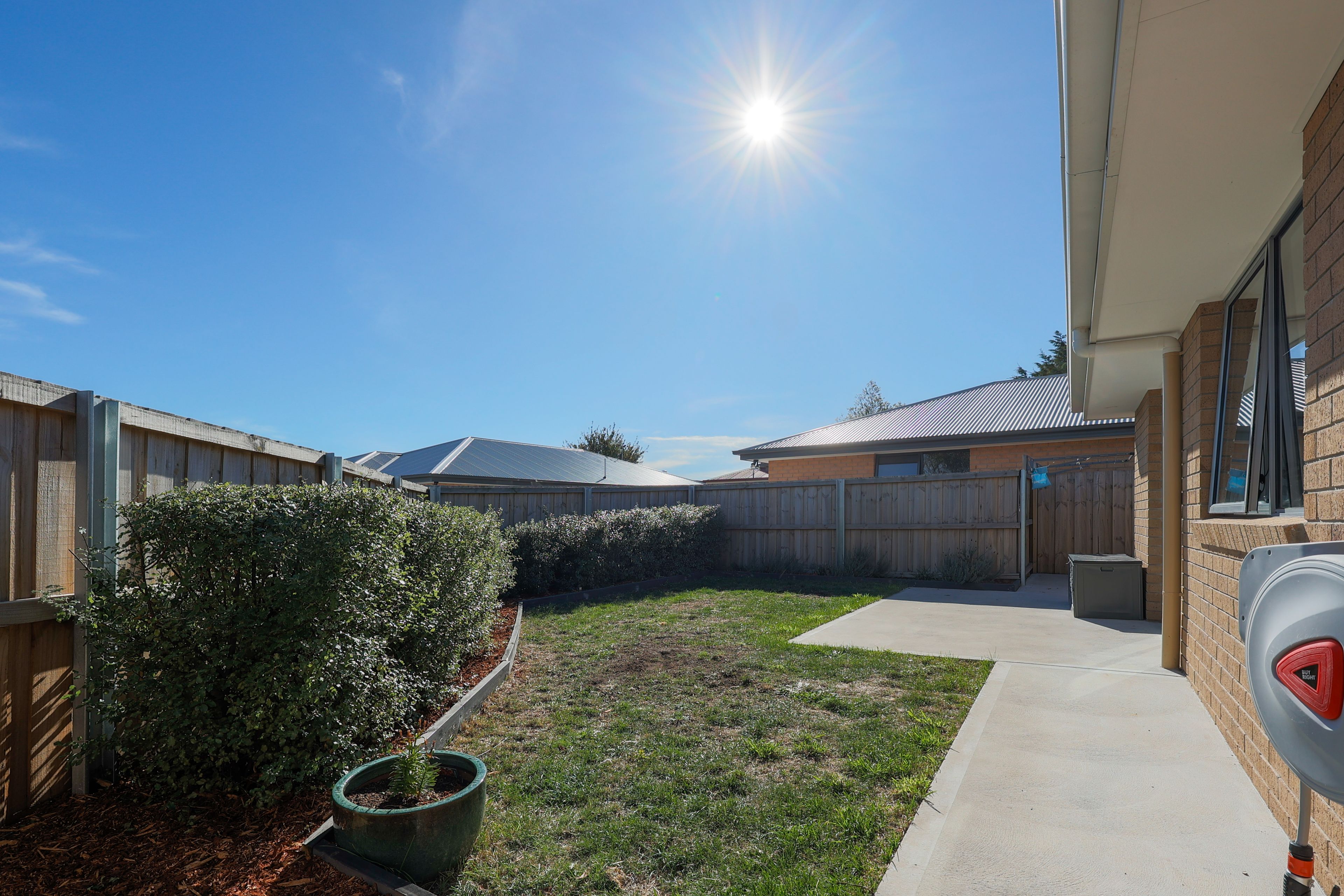 6/5 Ralph Terrace — photo 10 of 12