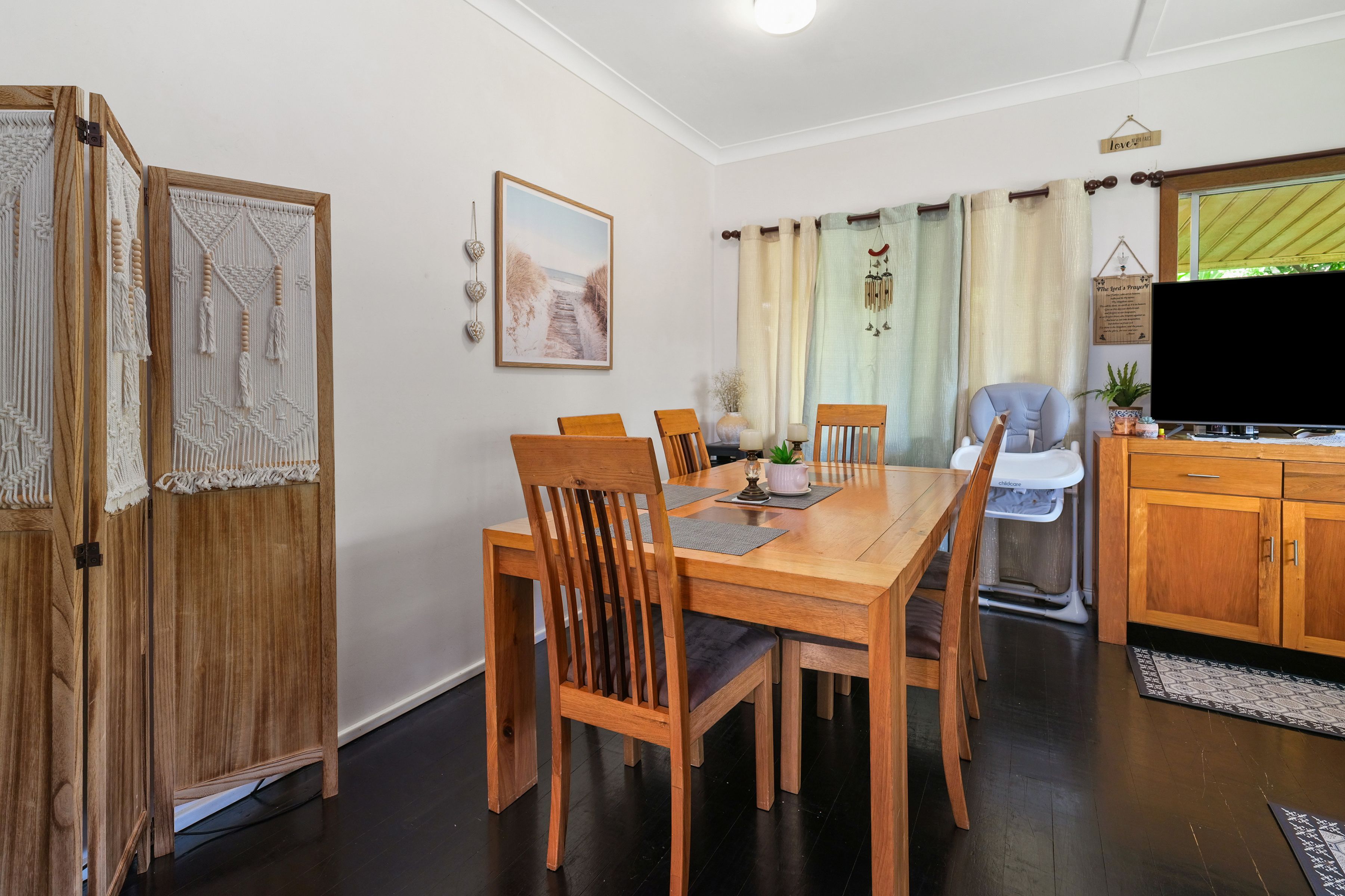 9 Chifley Road — photo 10 of 12
