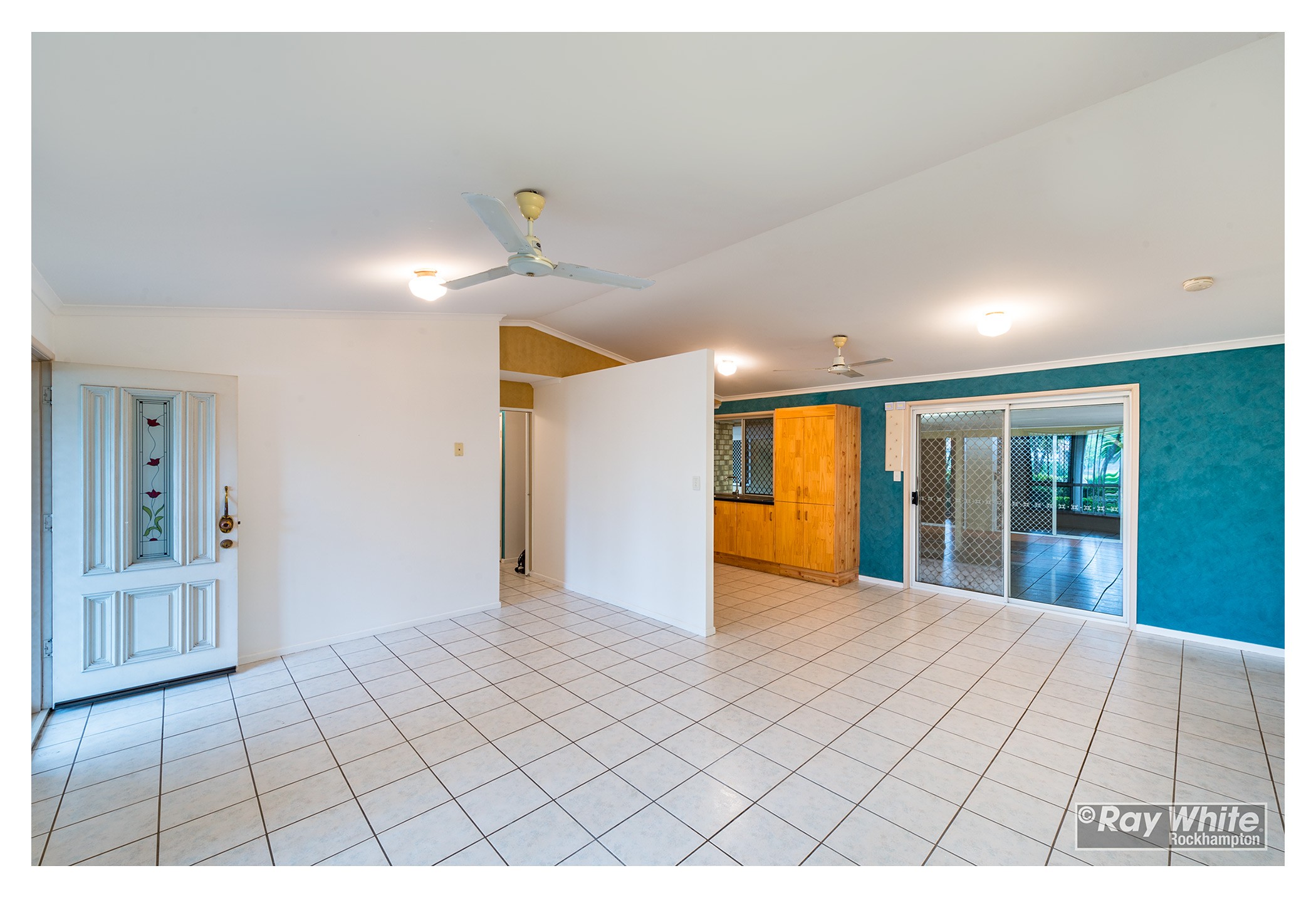 14 Ottaway Street, Norman Gardens, QLD 4701