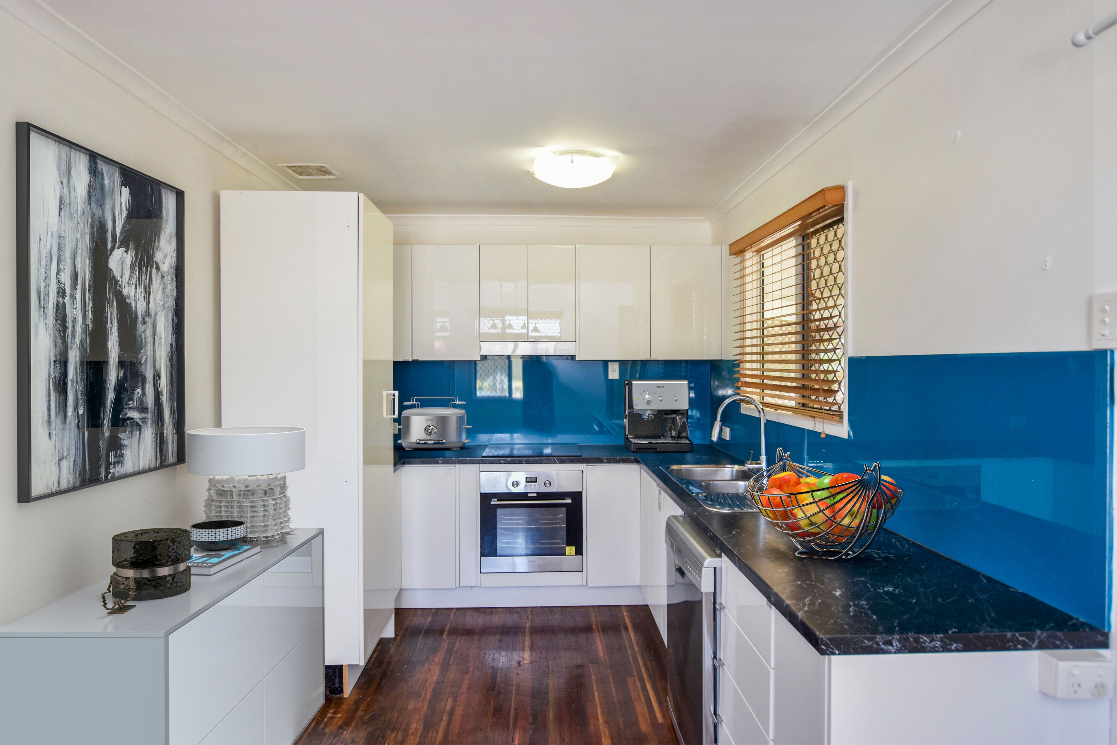 60 Kin Kora Drive — photo 5 of 24