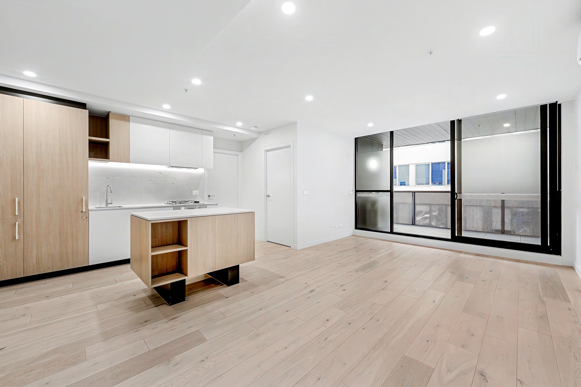 301/999 Whitehorse Road, Box Hill, VIC 3128